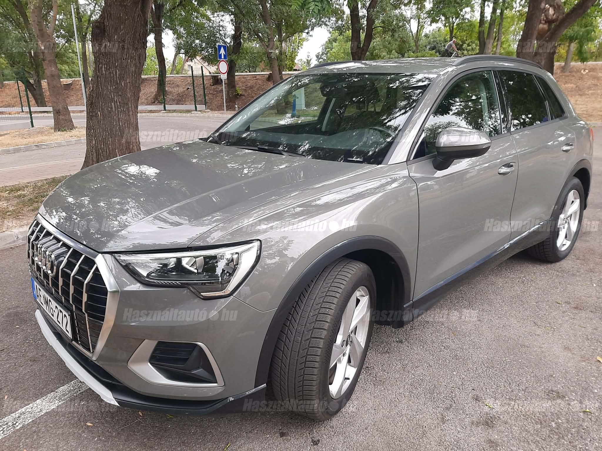 AUDI Q3 2022/7 - 1