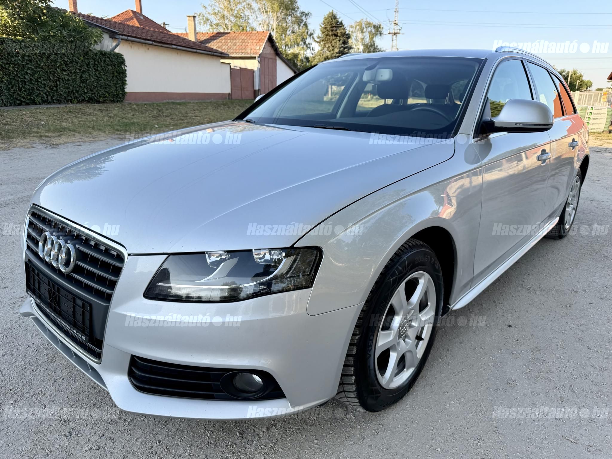 AUDI A4 2009 - 1