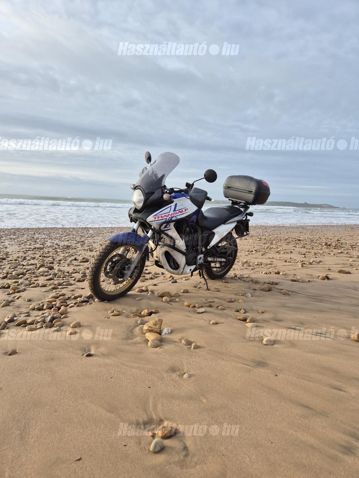 HONDA XL 700 V 2010/6 - 1