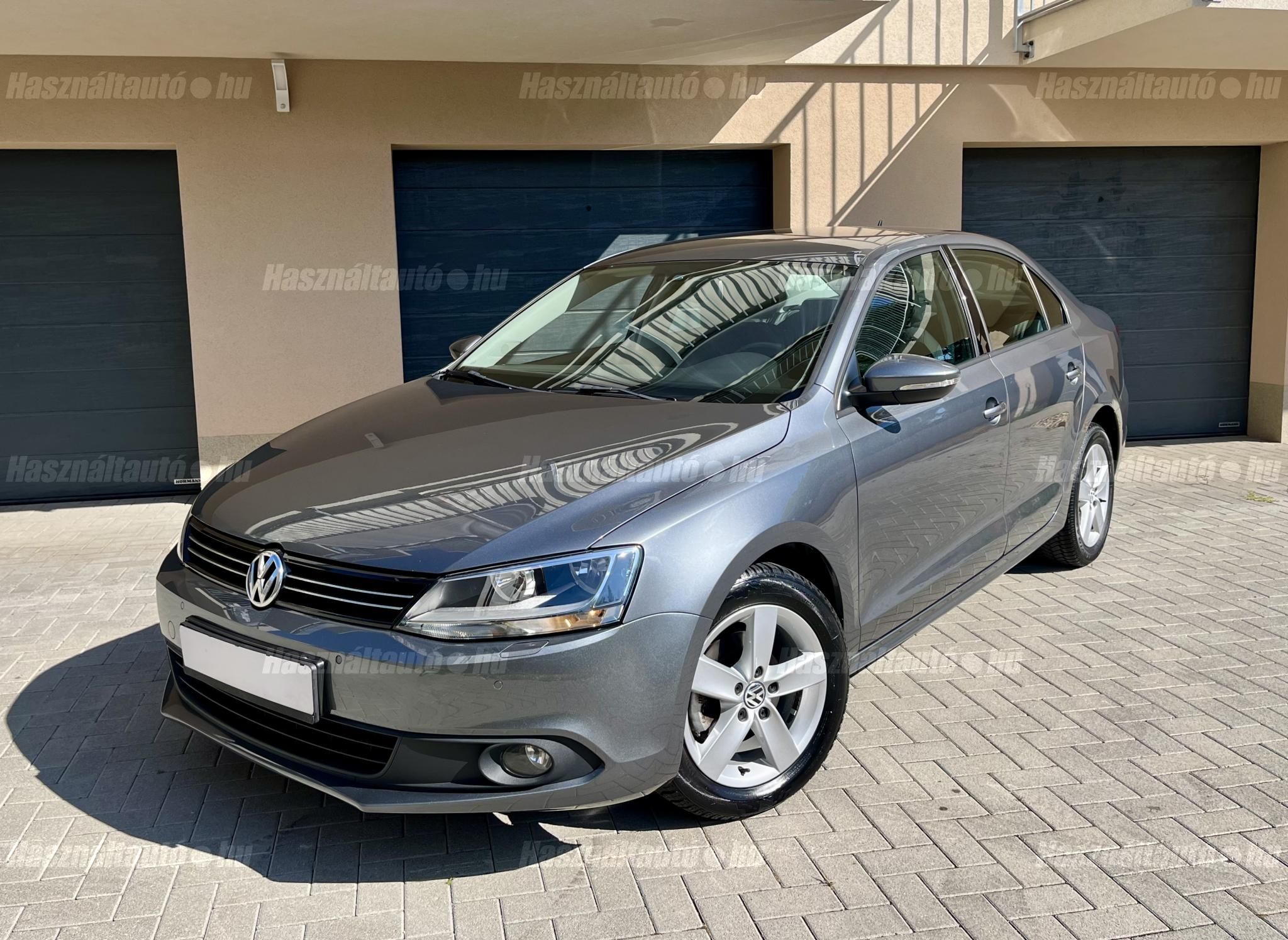 VOLKSWAGEN JETTA 2012/4 - 1