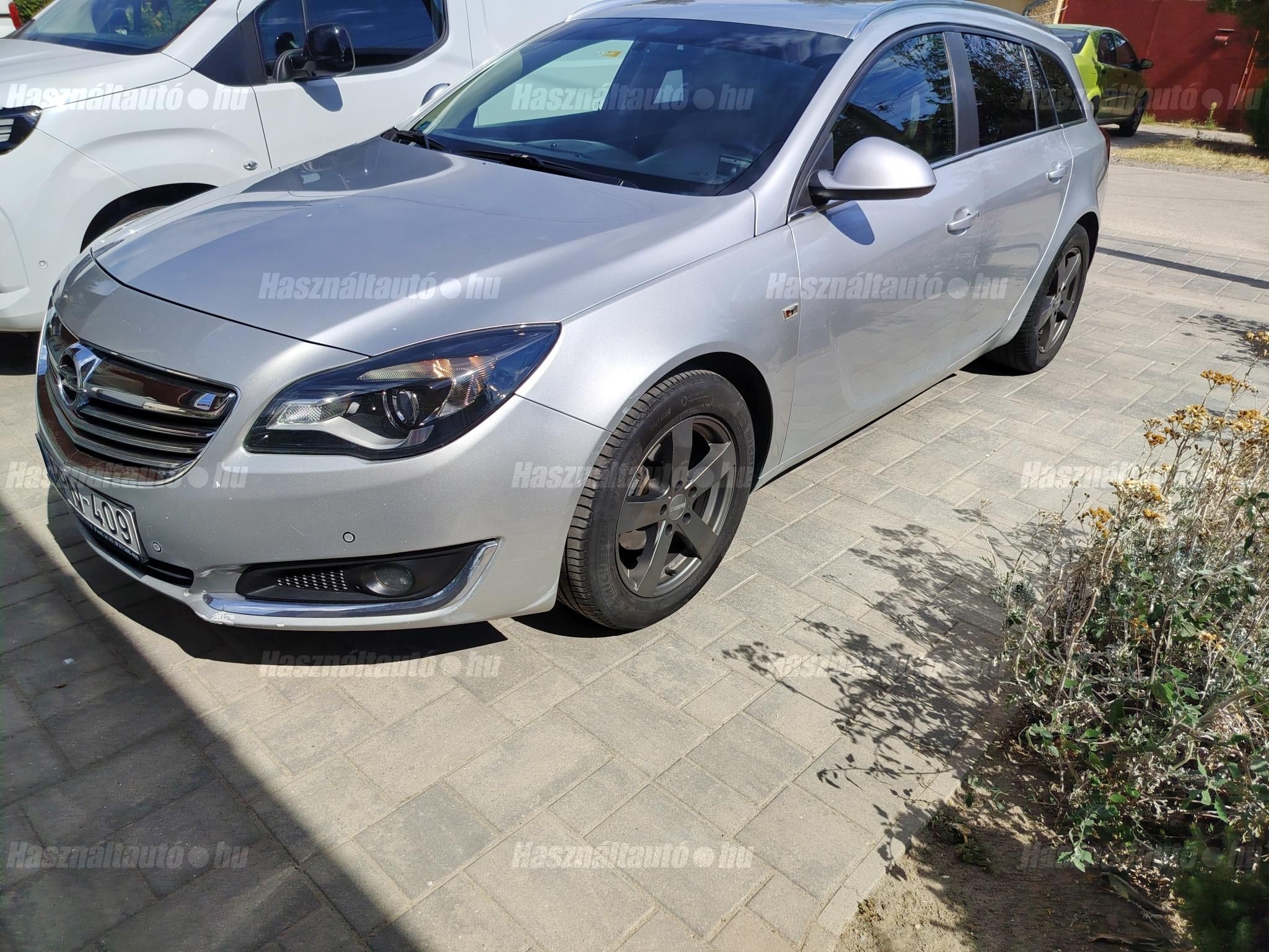 OPEL INSIGNIA 2014/4 - 1