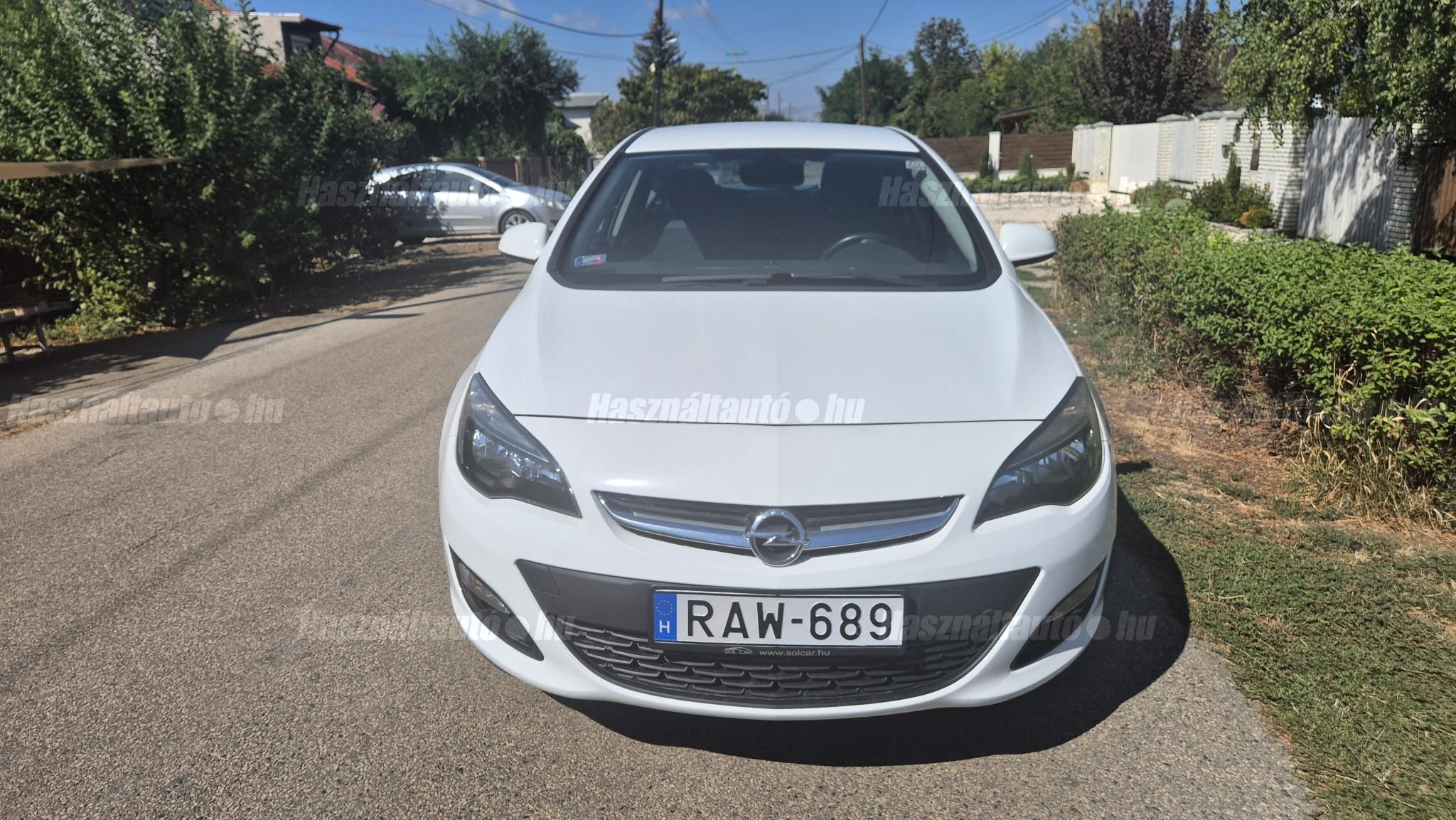 OPEL ASTRA J 2018/8 - 1
