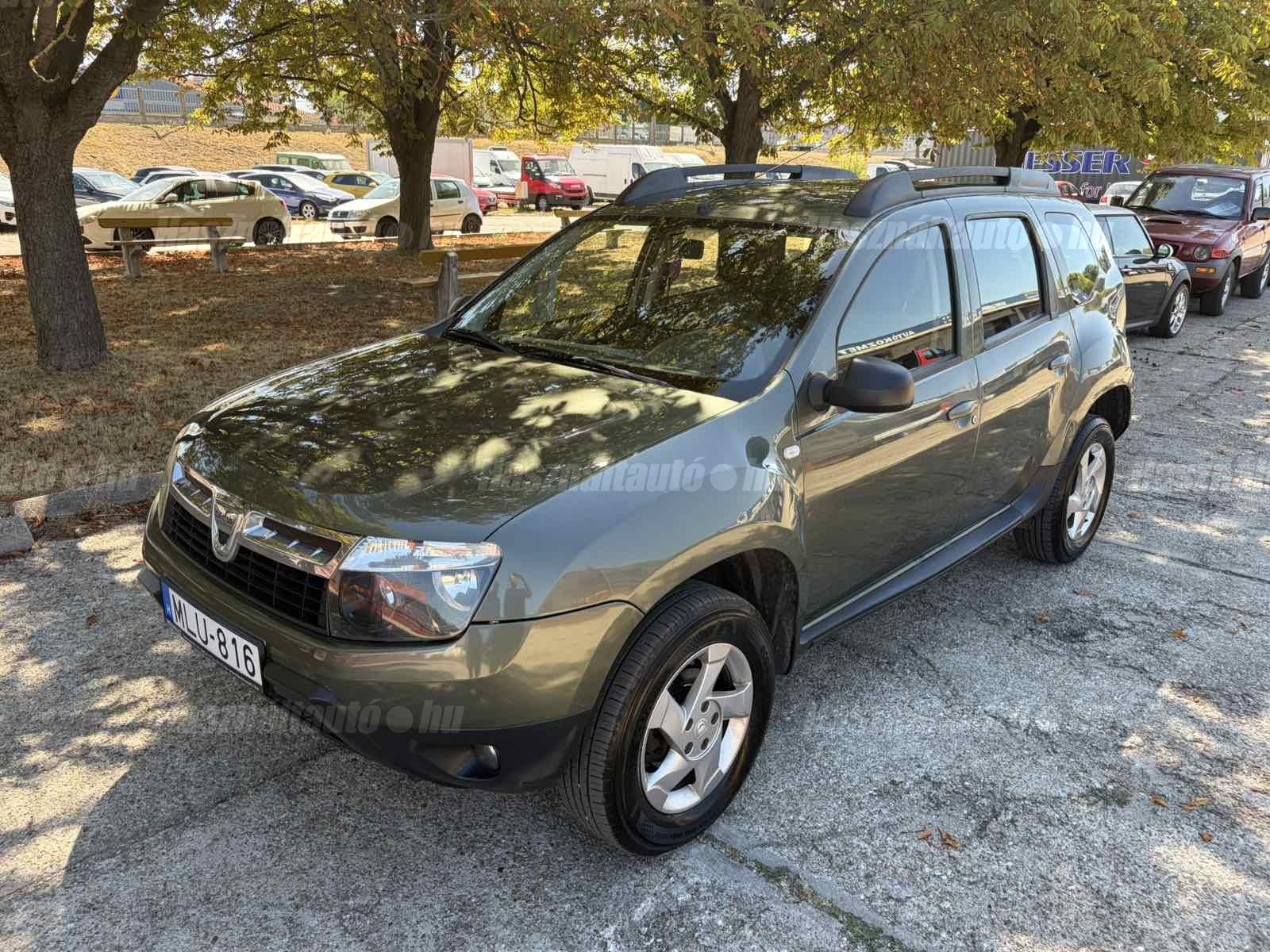 DACIA DUSTER 2013/8 - 1
