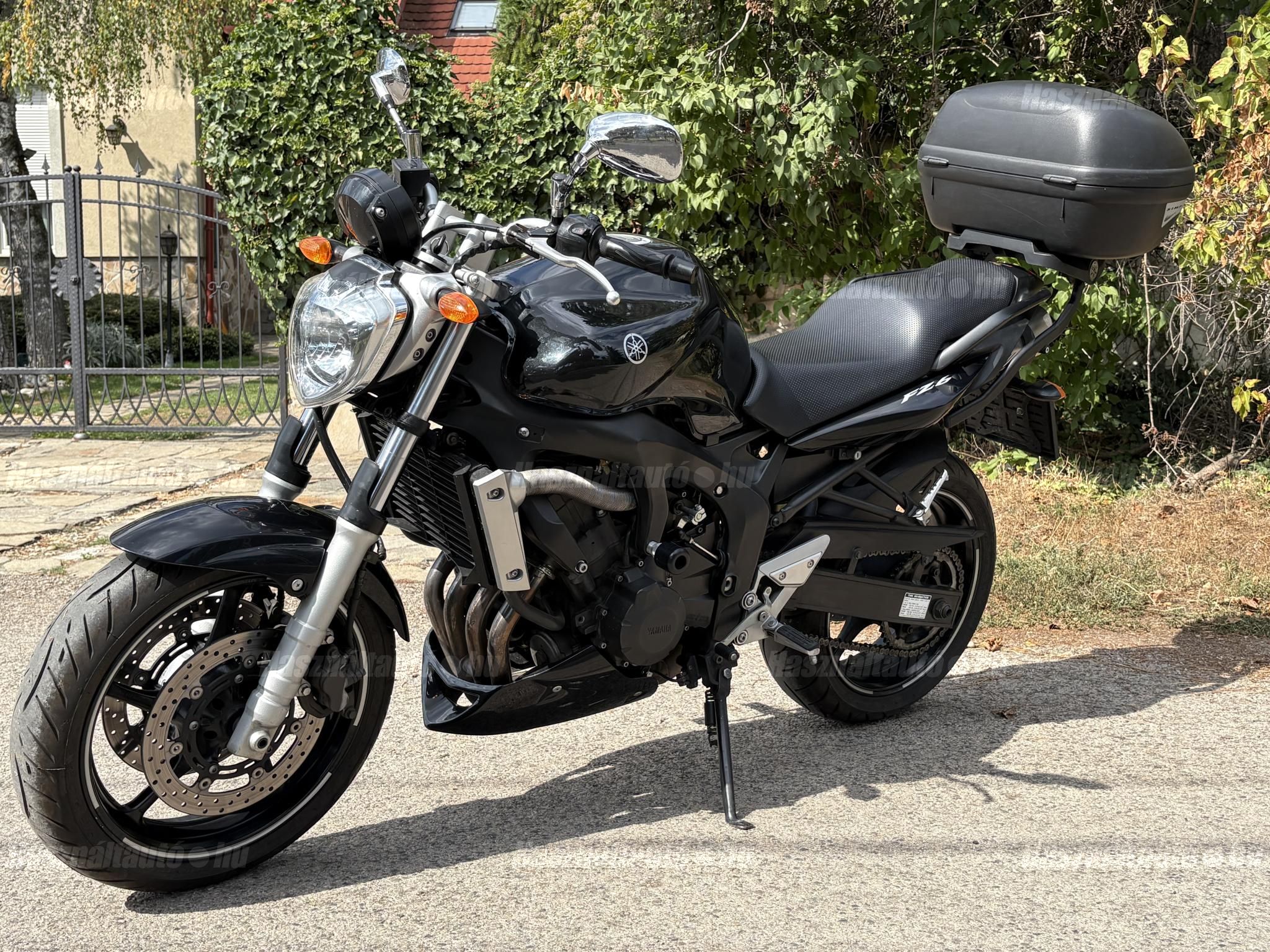 YAMAHA FZ6-N 2005/6 - 1