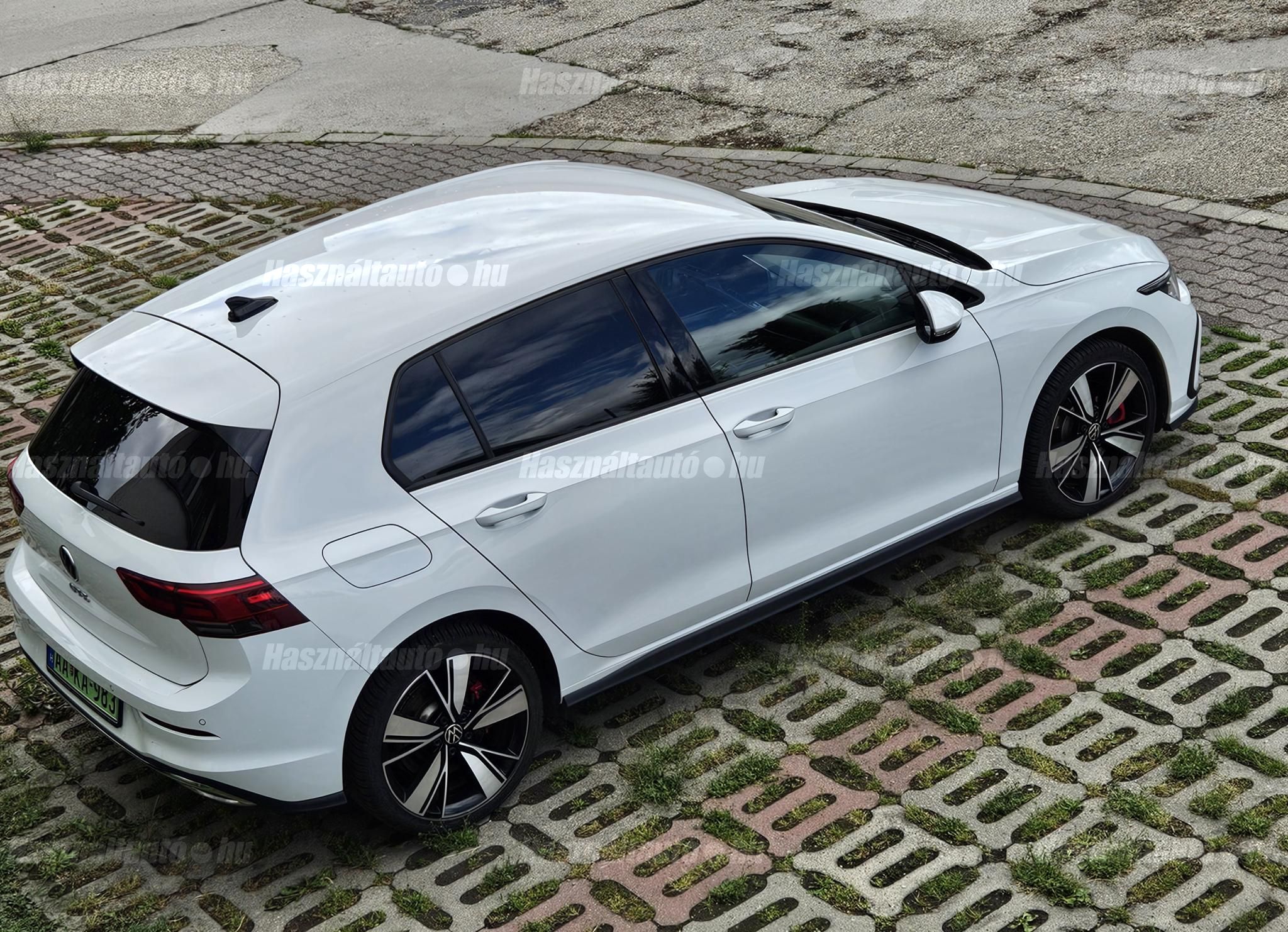 VOLKSWAGEN GOLF VIII 2020/3 - 1