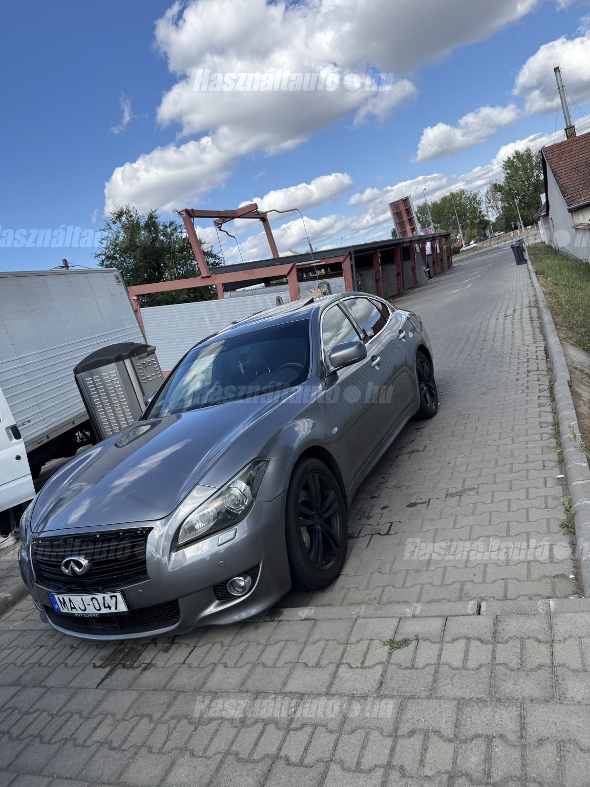 INFINITI M30 2010/12 - 1