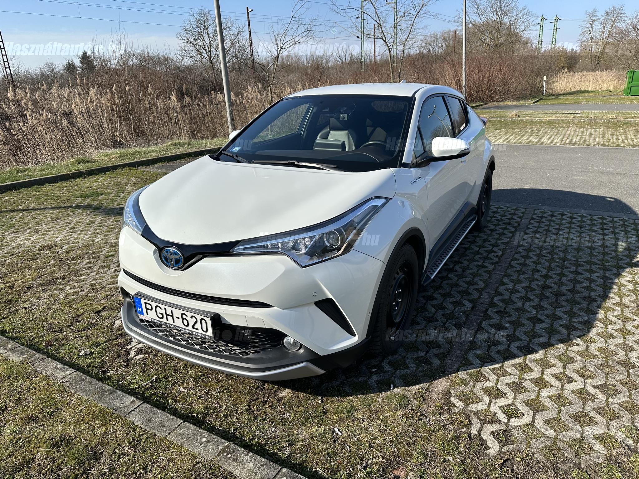 TOYOTA C-HR 2017/6 - 1