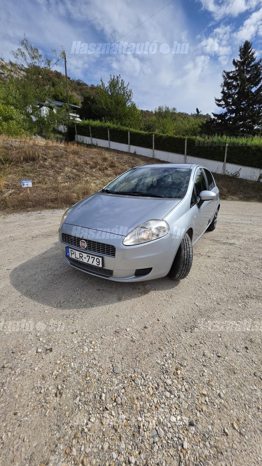 FIAT GRANDE PUNTO 2009/7 - 1