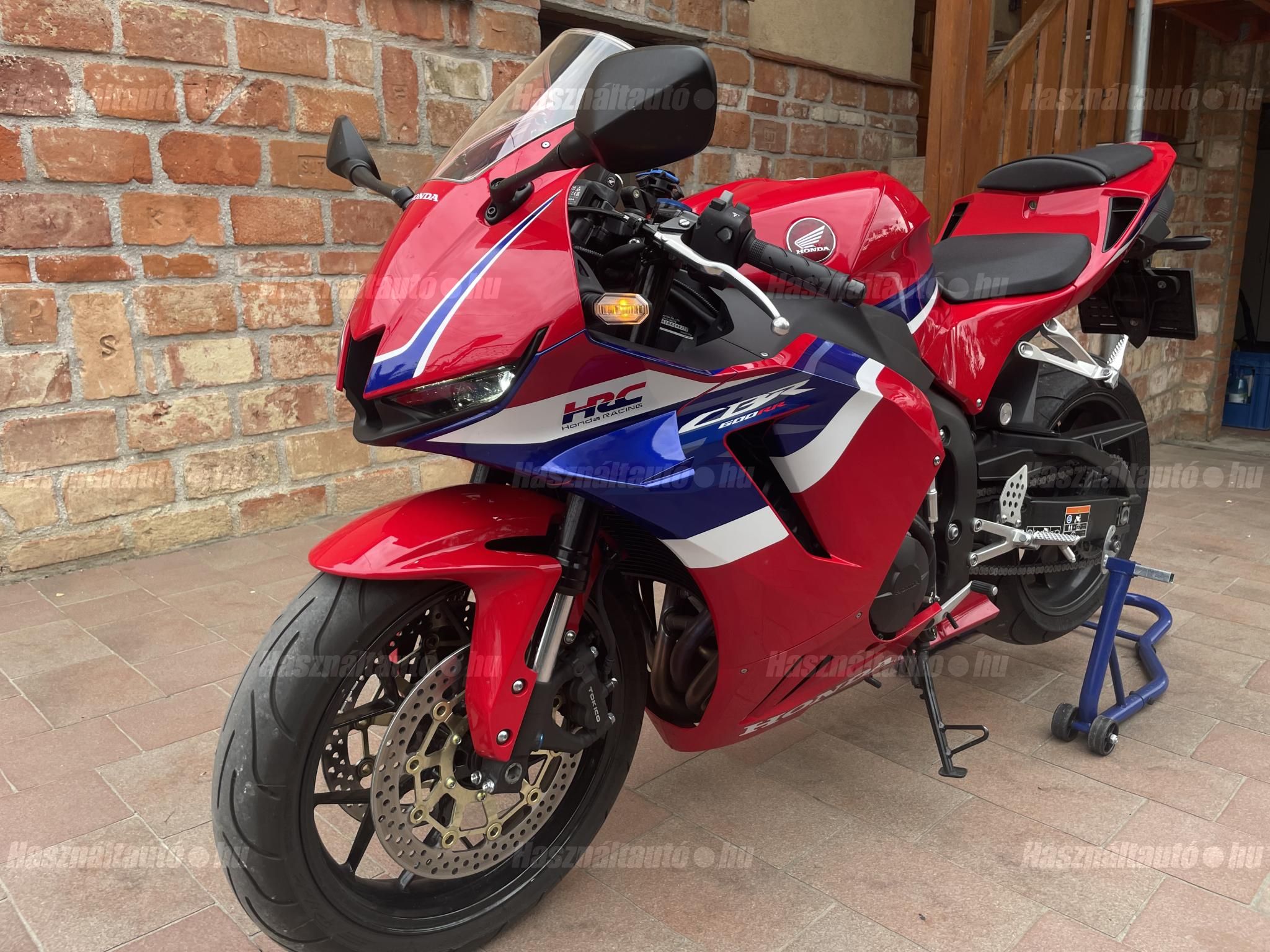 HONDA CBR 600 RR 2024/6 - 1