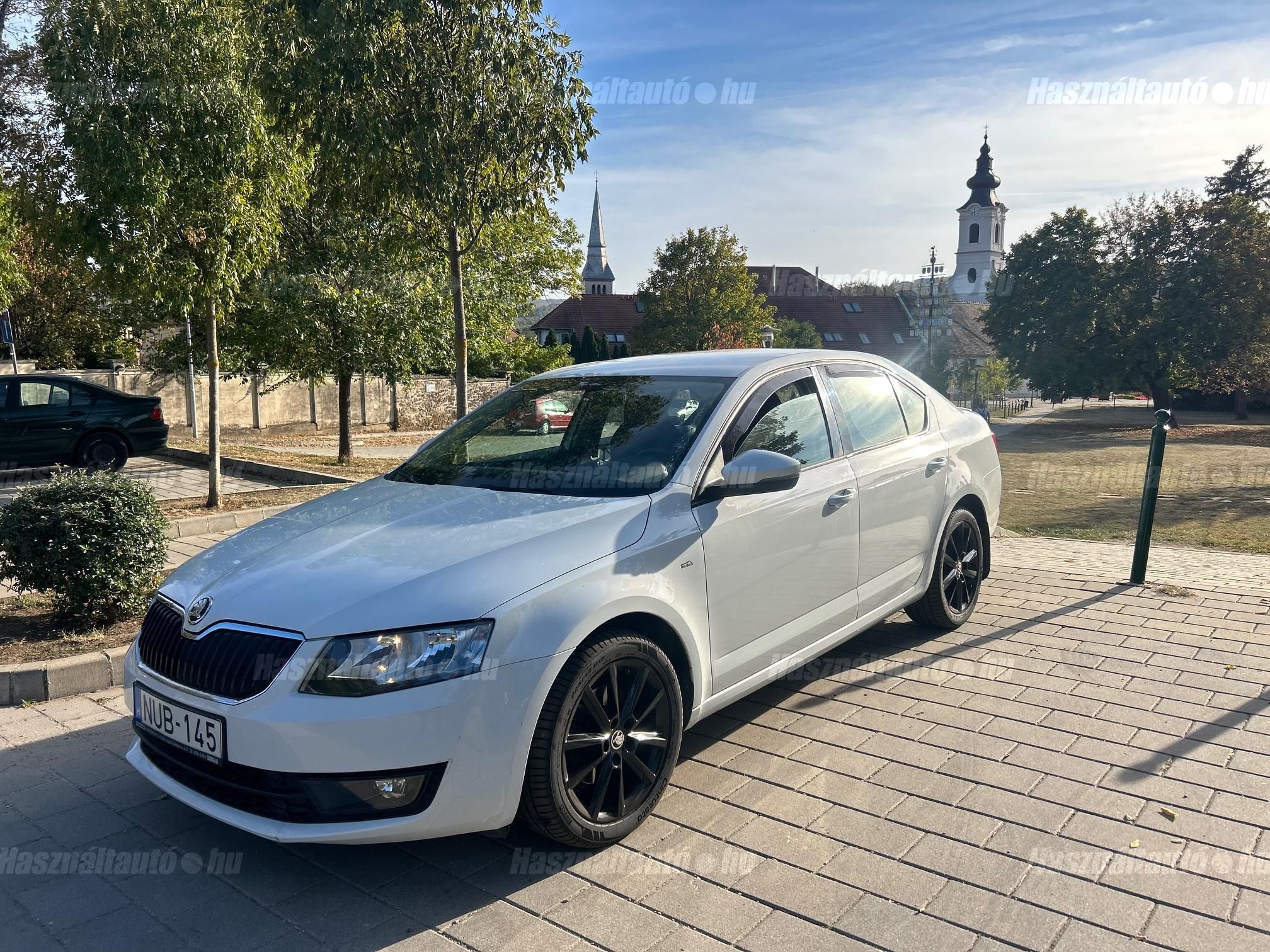 SKODA OCTAVIA 2016/9 - 1