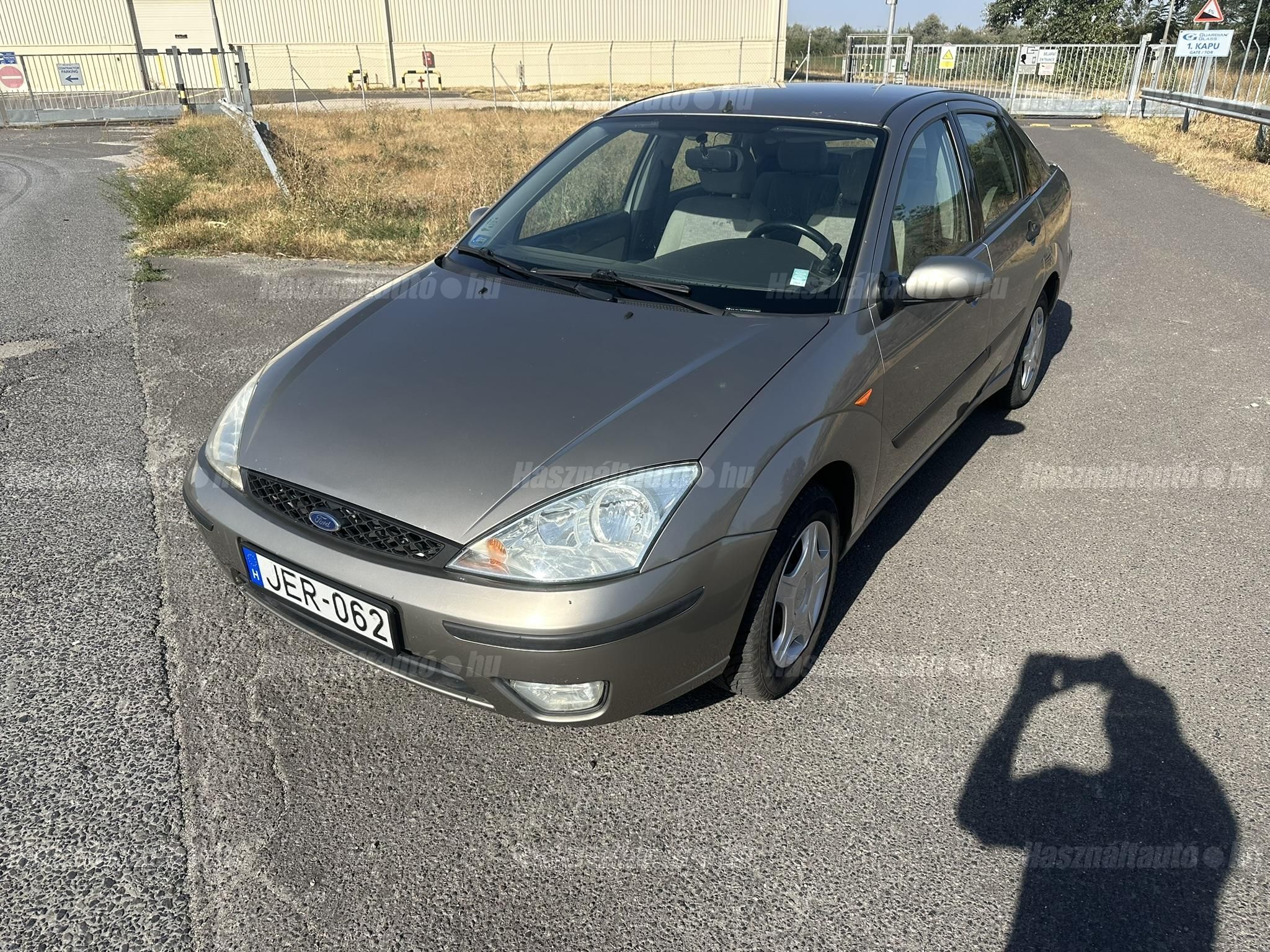 FORD FOCUS 2004/5 - 1