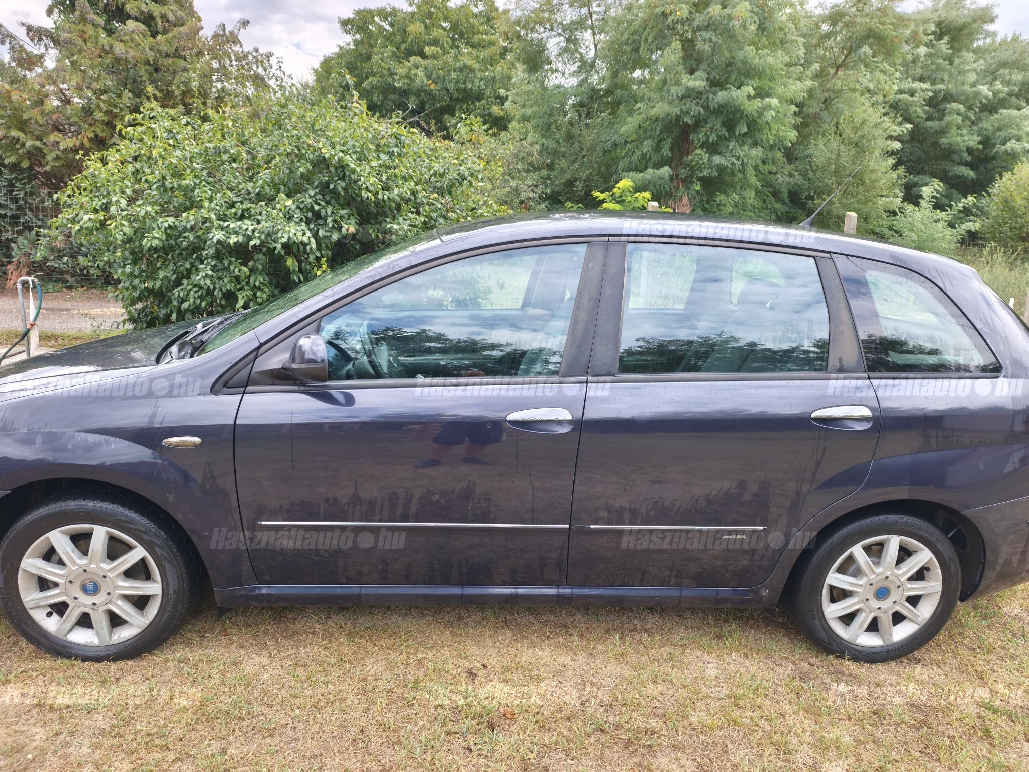 FIAT CROMA 2007/4 - 1