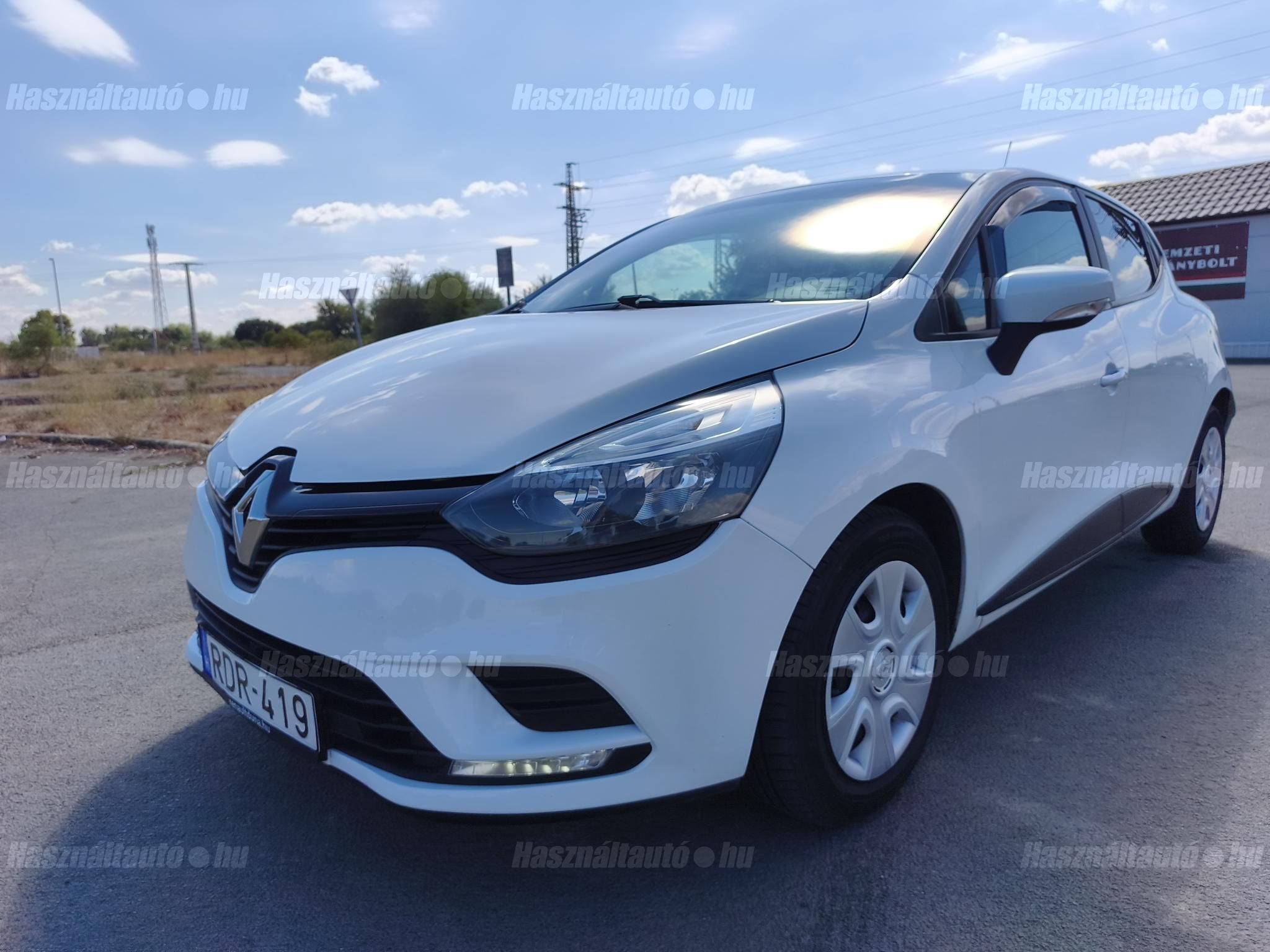 RENAULT CLIO 2018/10 - 1