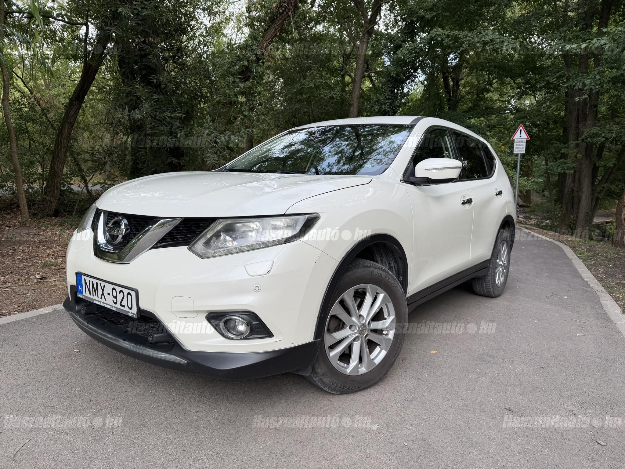 NISSAN X-TRAIL 2016/3 - 1