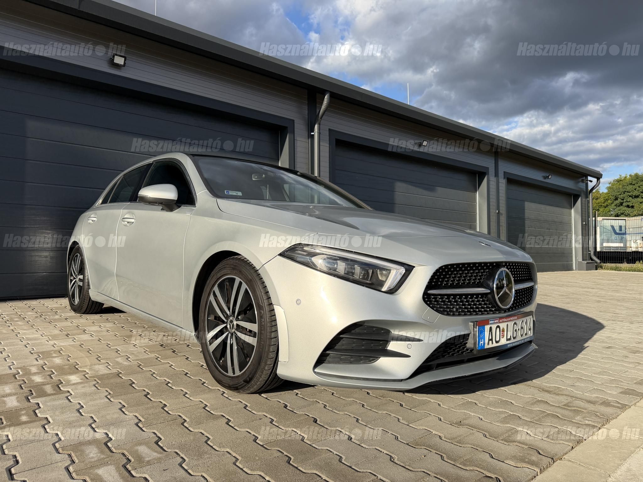 MERCEDES-BENZ A 200 2018/9 - 1