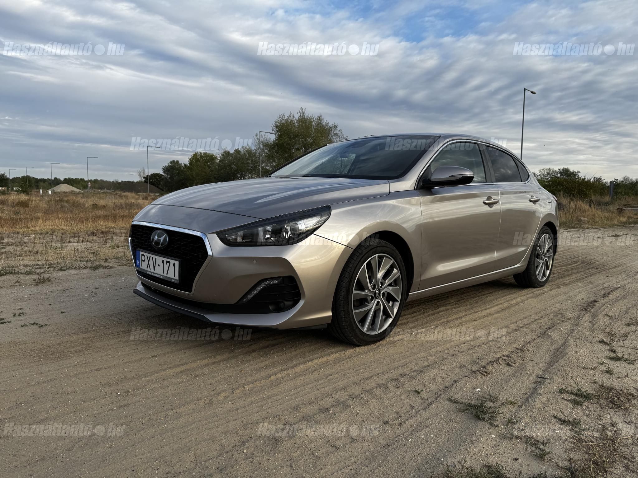 HYUNDAI I30 2018/6 - 1