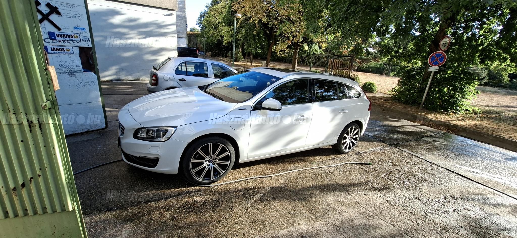 VOLVO V60 2014/2 - 1