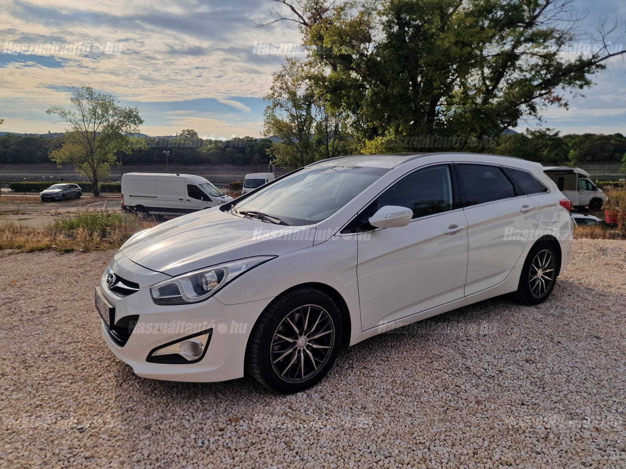 HYUNDAI I40 2014/4 - 1