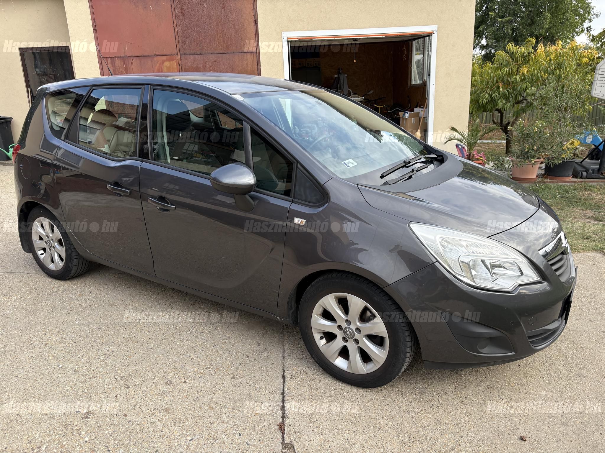OPEL MERIVA B 2011/9 - 1