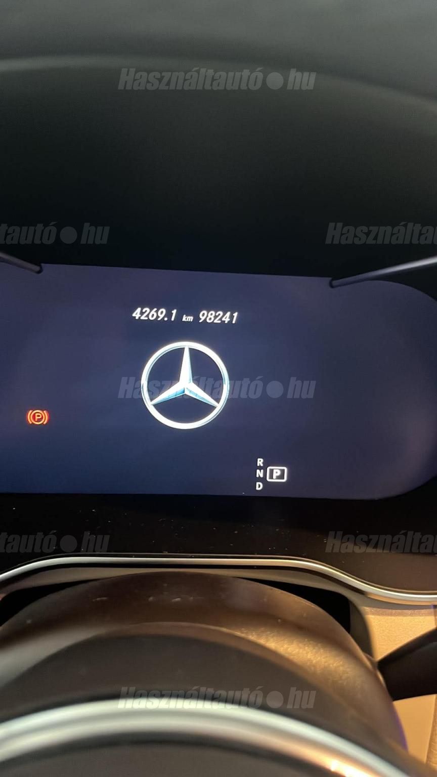 MERCEDES-BENZ GLC 220 2019/7 - 1