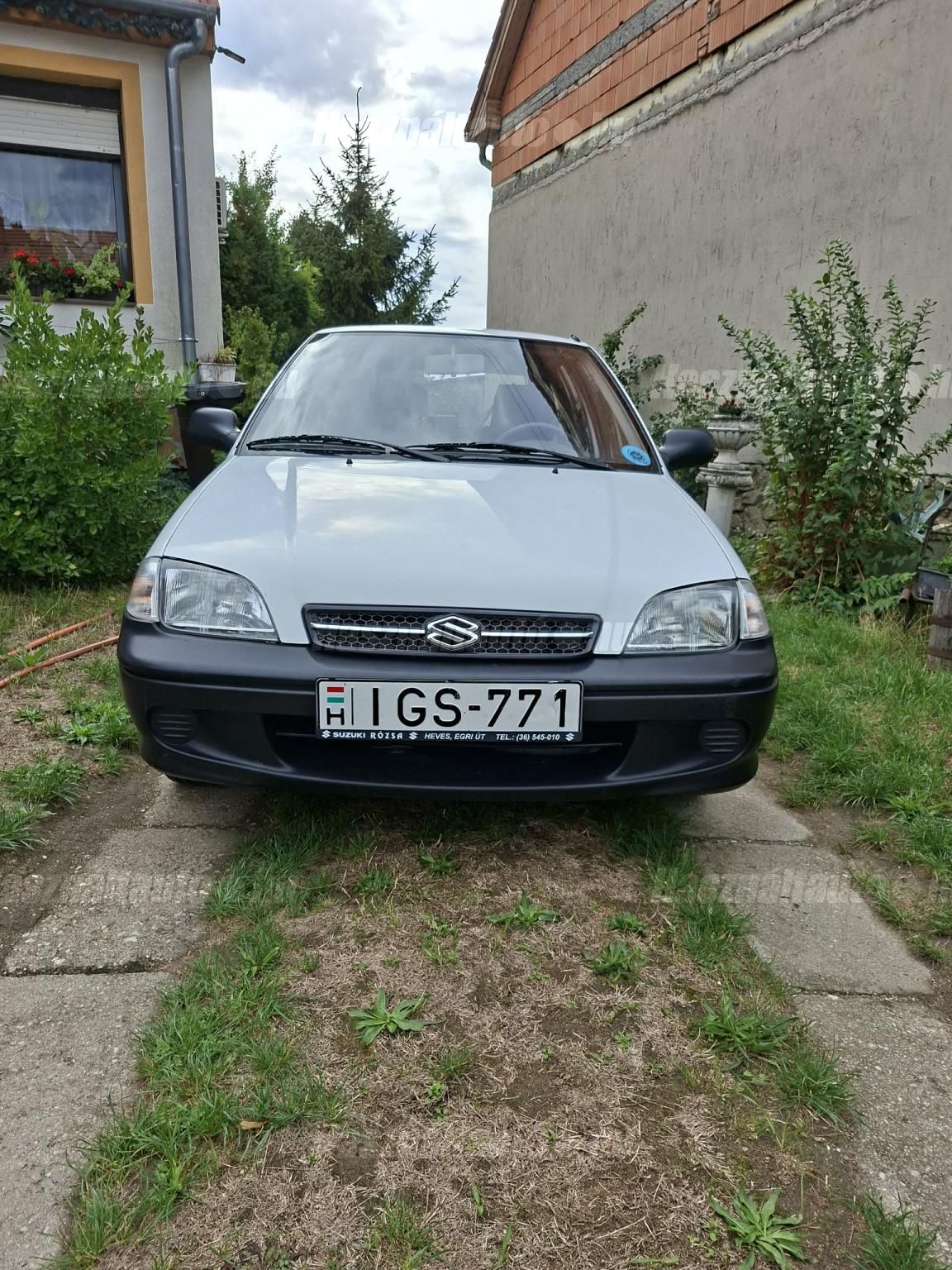 SUZUKI SWIFT 2002/9 - 1