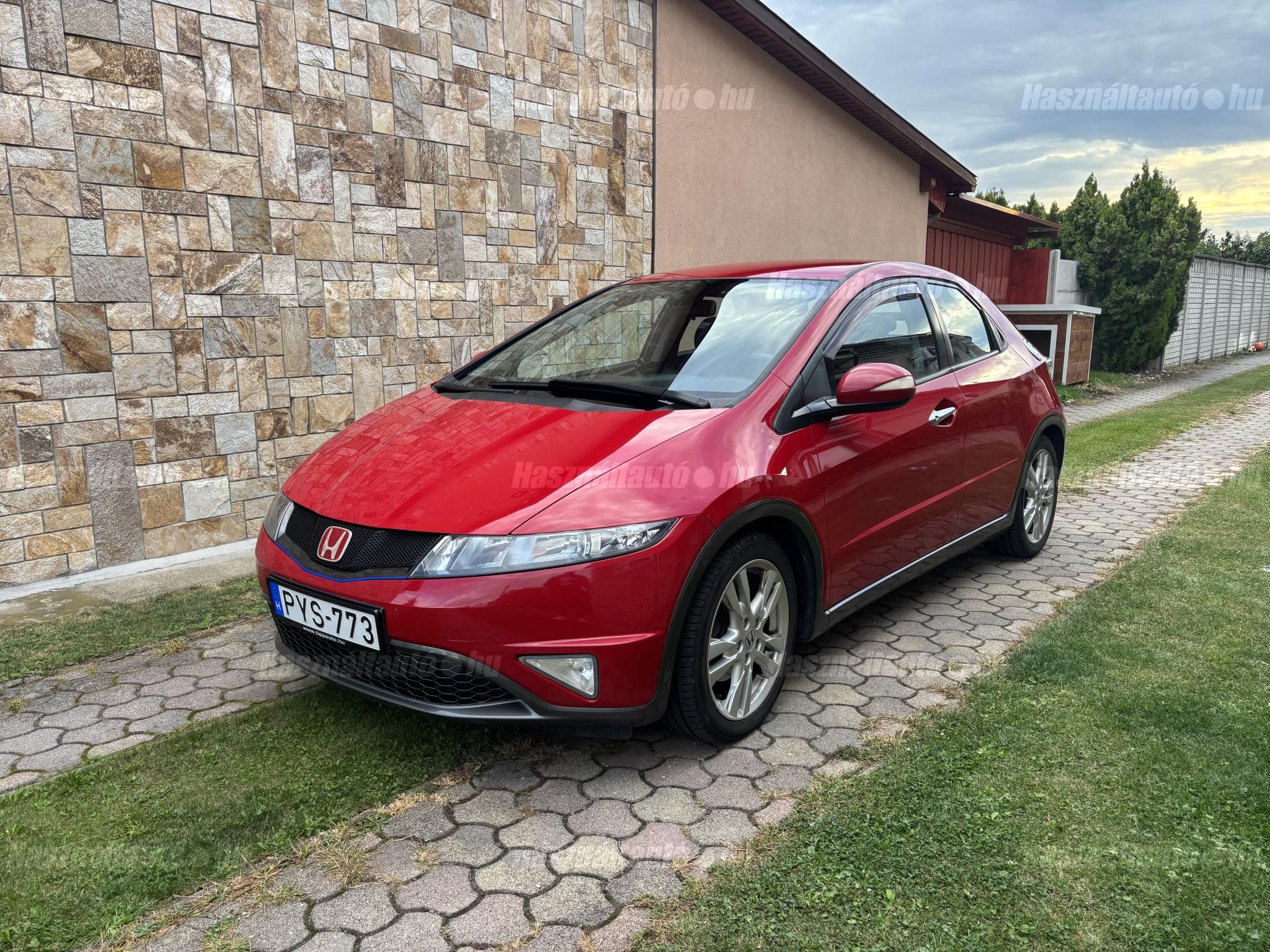 HONDA CIVIC 2011 - 1