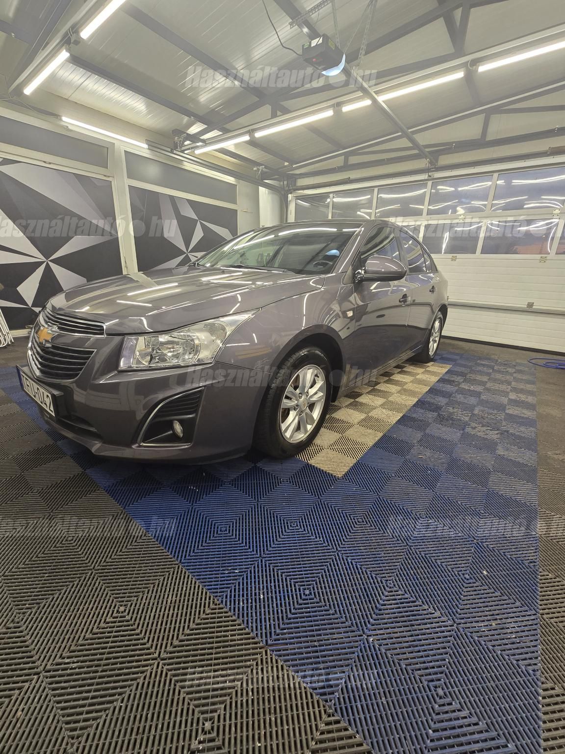 CHEVROLET CRUZE 2013/7 - 1