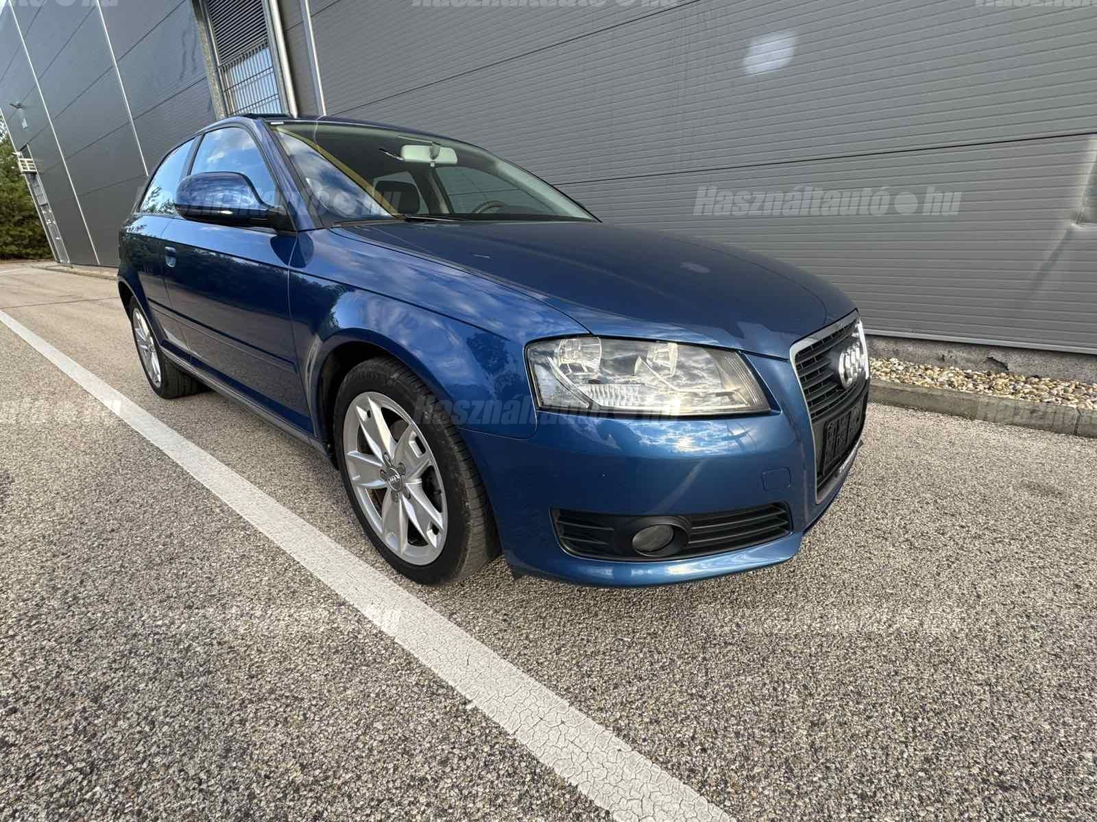 AUDI A3 2008/7 - 1
