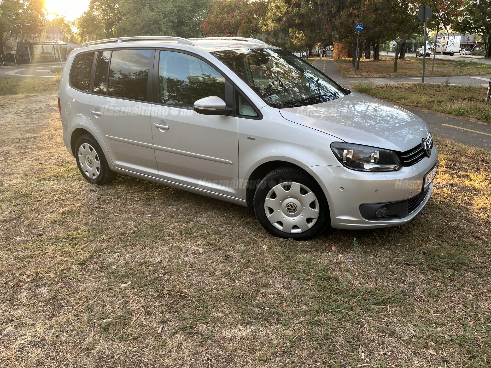 VOLKSWAGEN TOURAN 2013/7 - 1