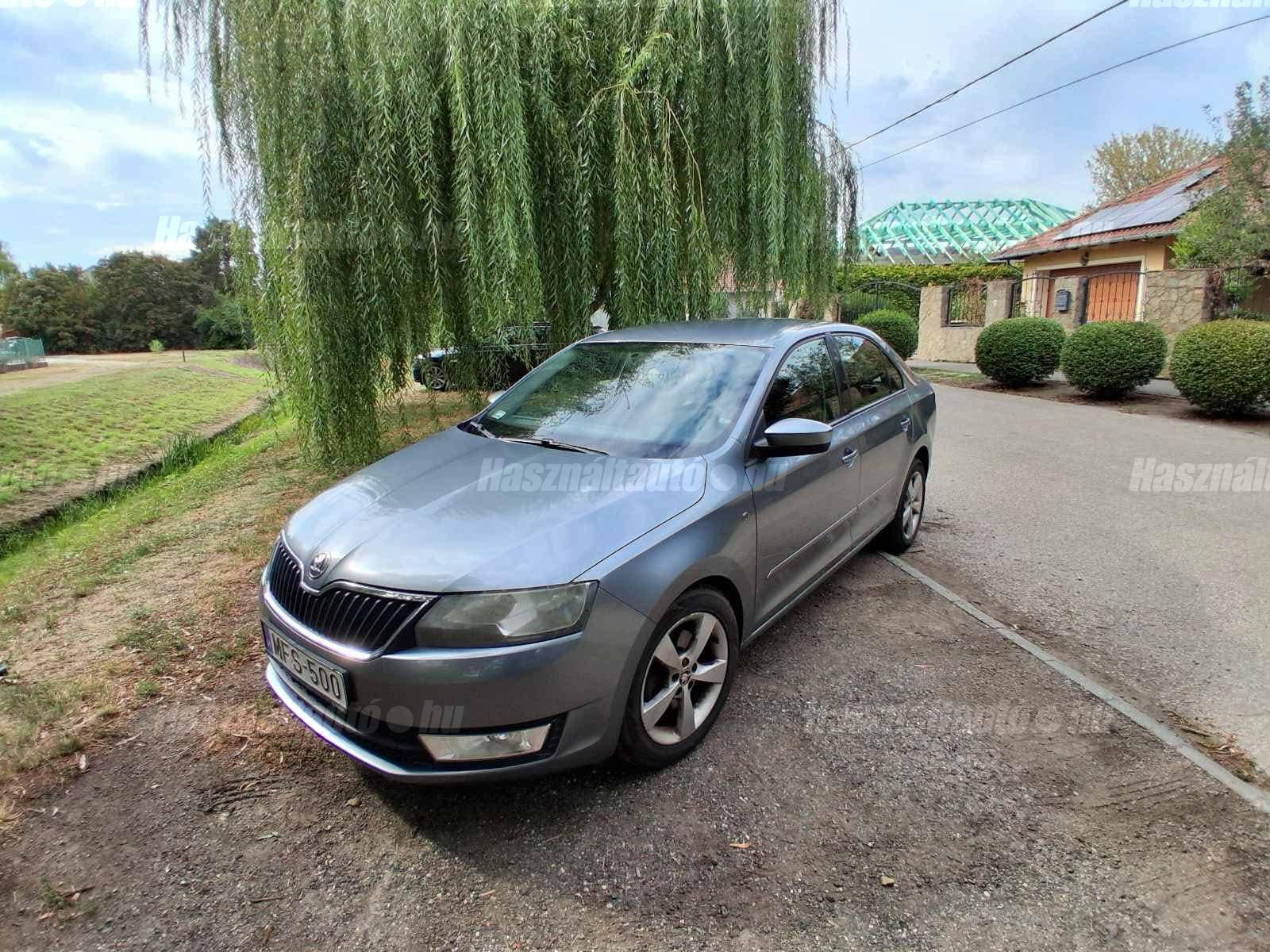 SKODA RAPID 2012/11 - 1