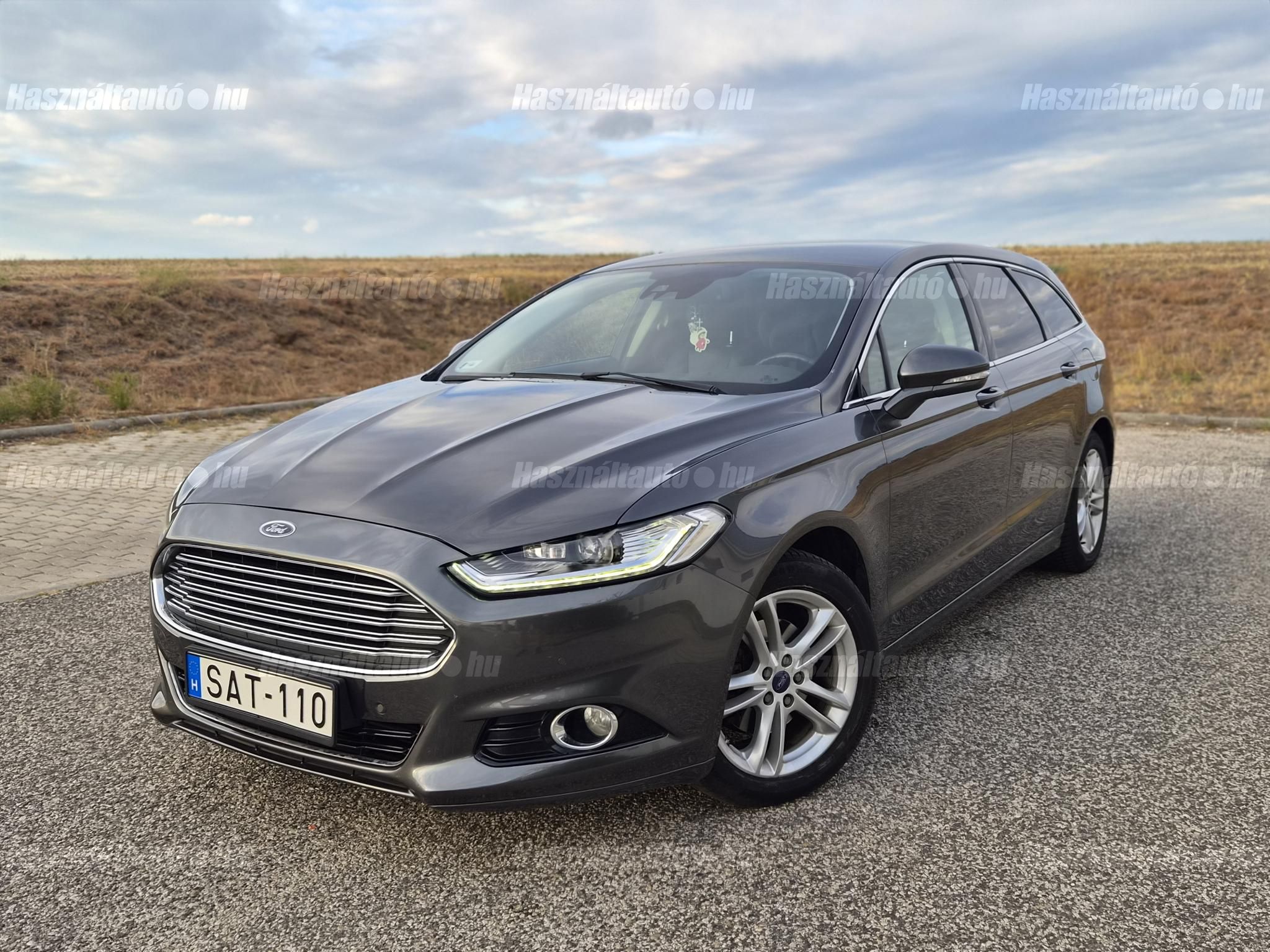 FORD MONDEO 2015/11 - 1