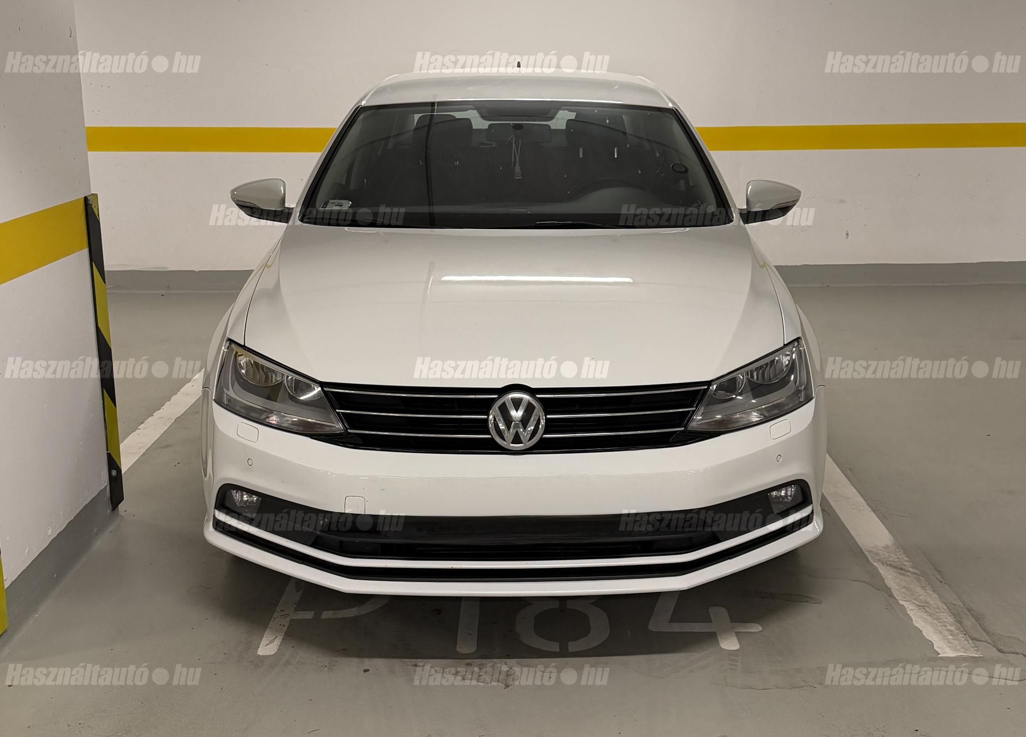 VOLKSWAGEN JETTA 2016 - 1