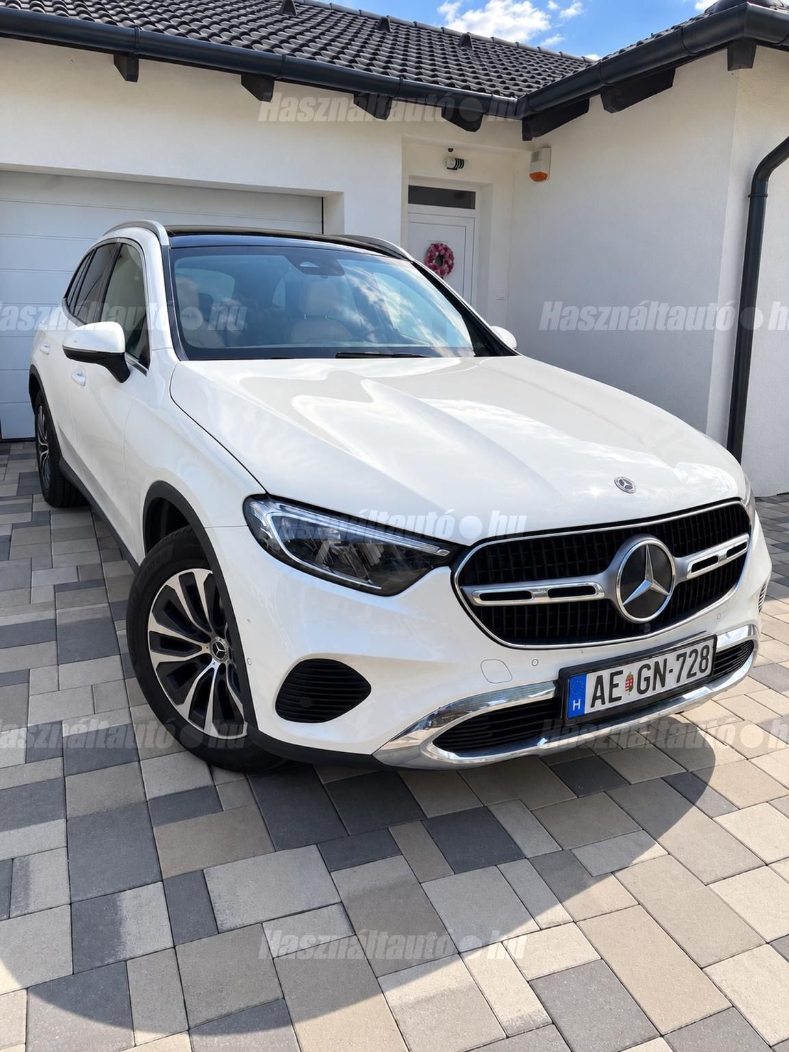 MERCEDES-BENZ GLC 220 2023/10 - 1