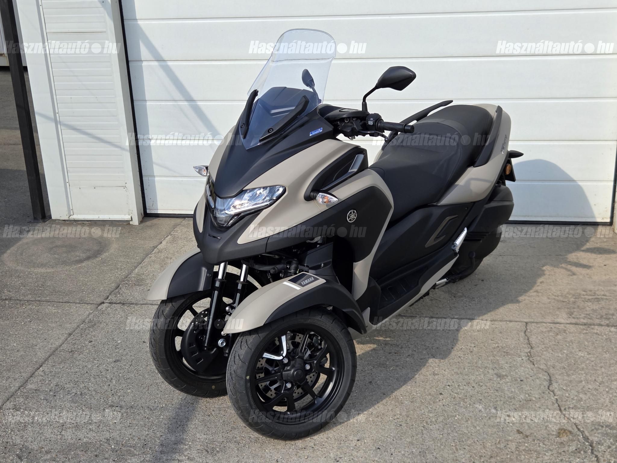 YAMAHA TRICITY 300 2024/9 - 1