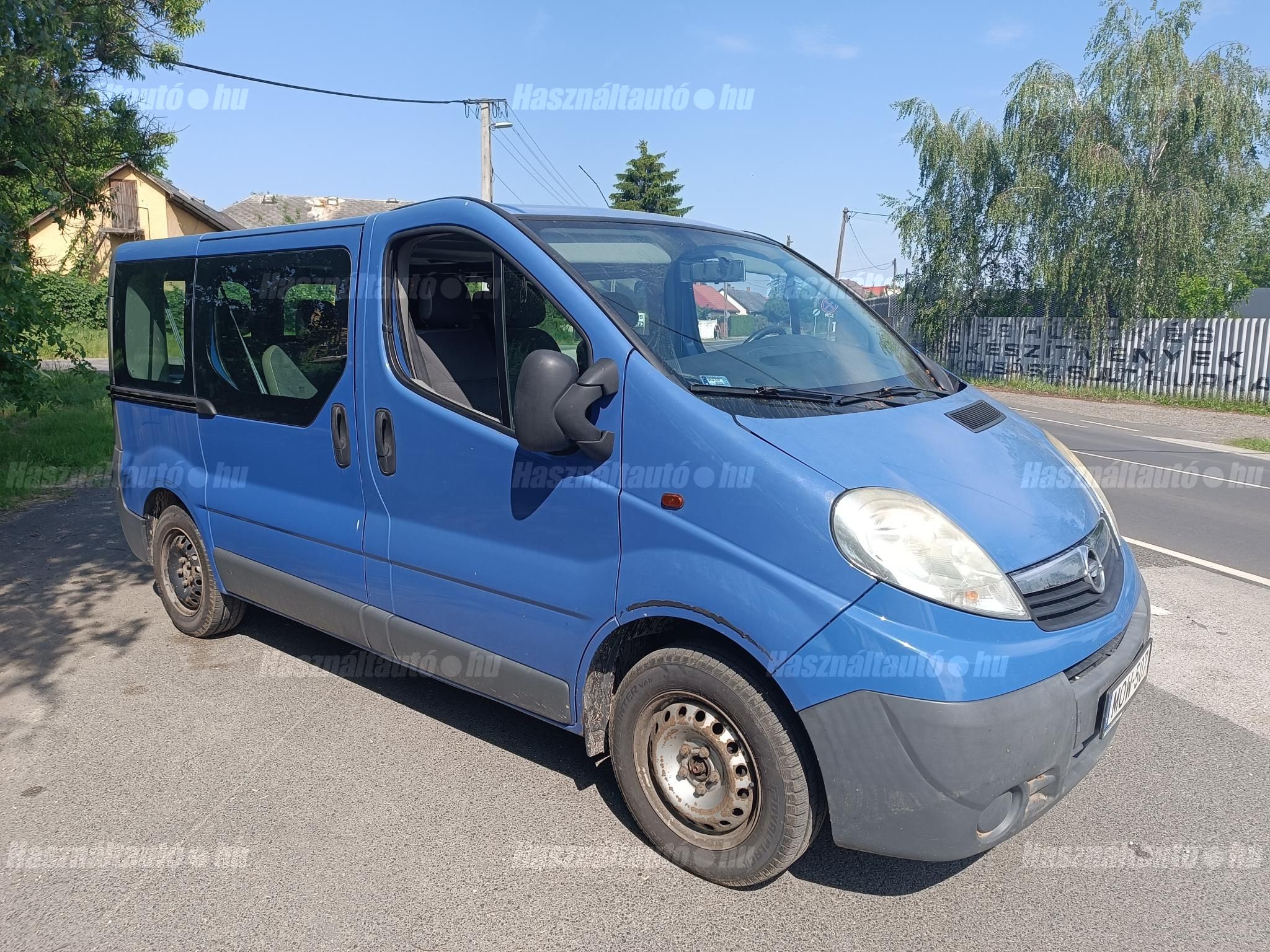 OPEL VIVARO 2008/6 - 1