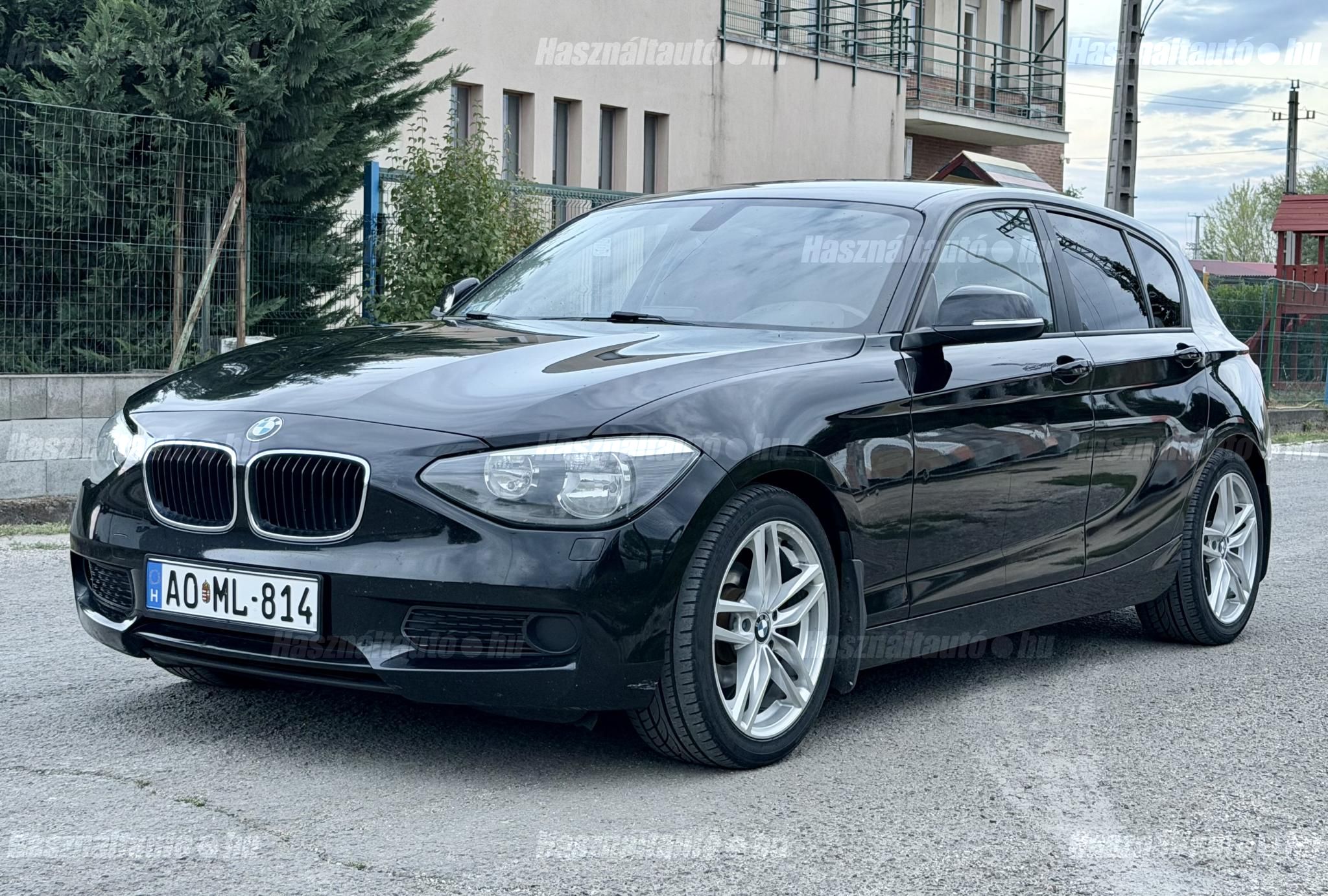 BMW 1-ES SOROZAT 2012/12 - 1