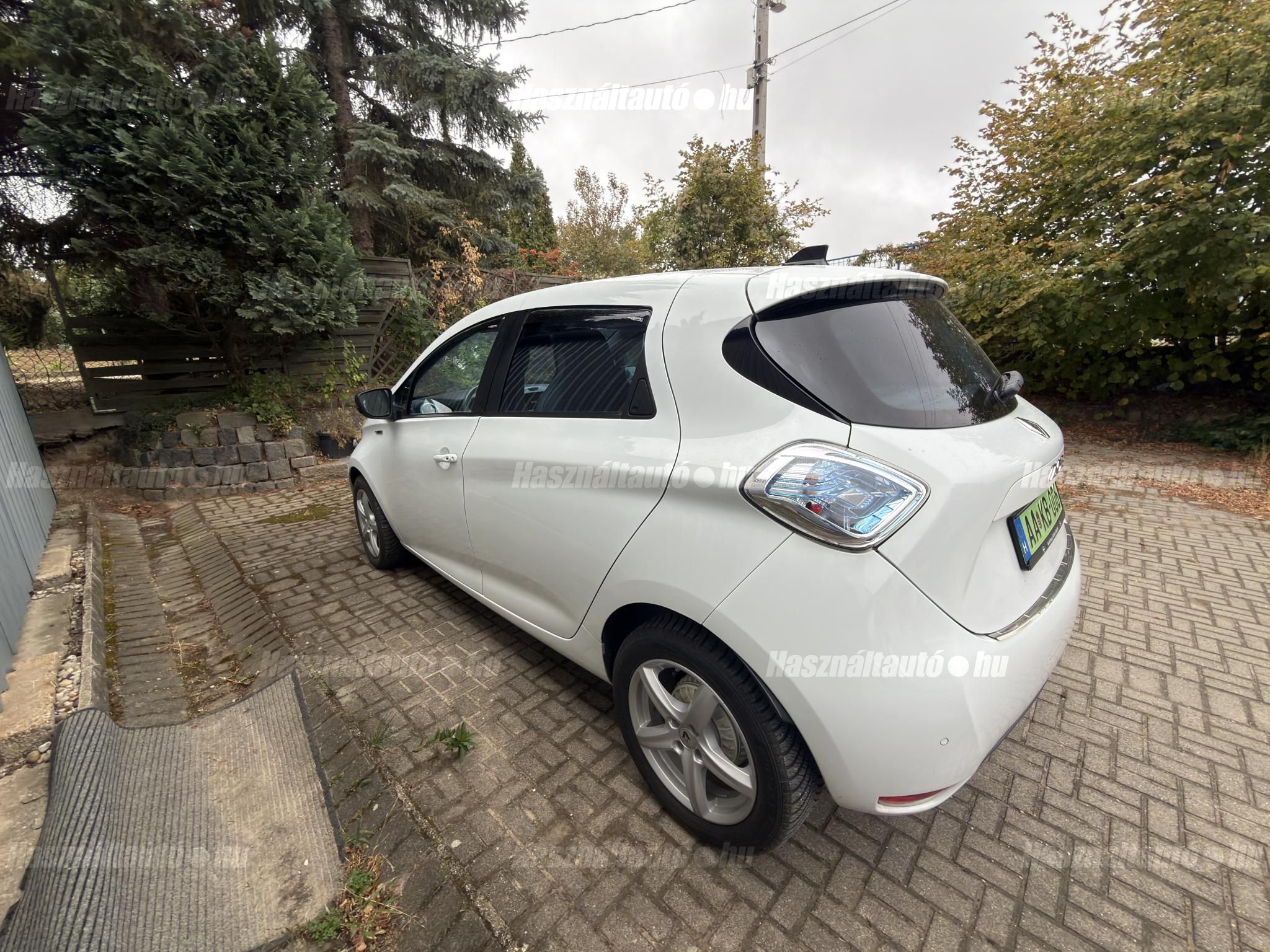 RENAULT ZOE 2015/11 - 1