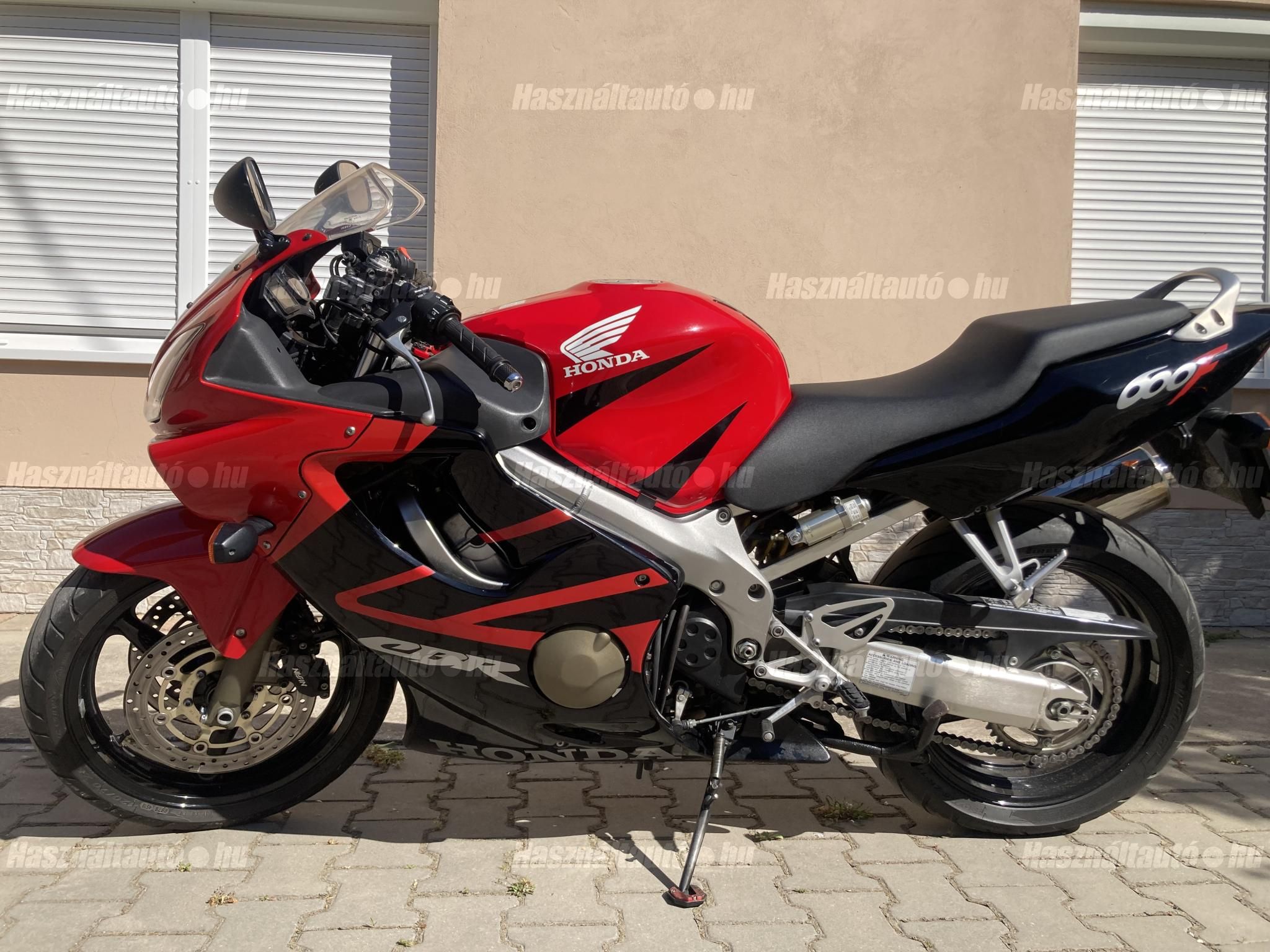 HONDA CBR 600 F4 2004/6 - 1