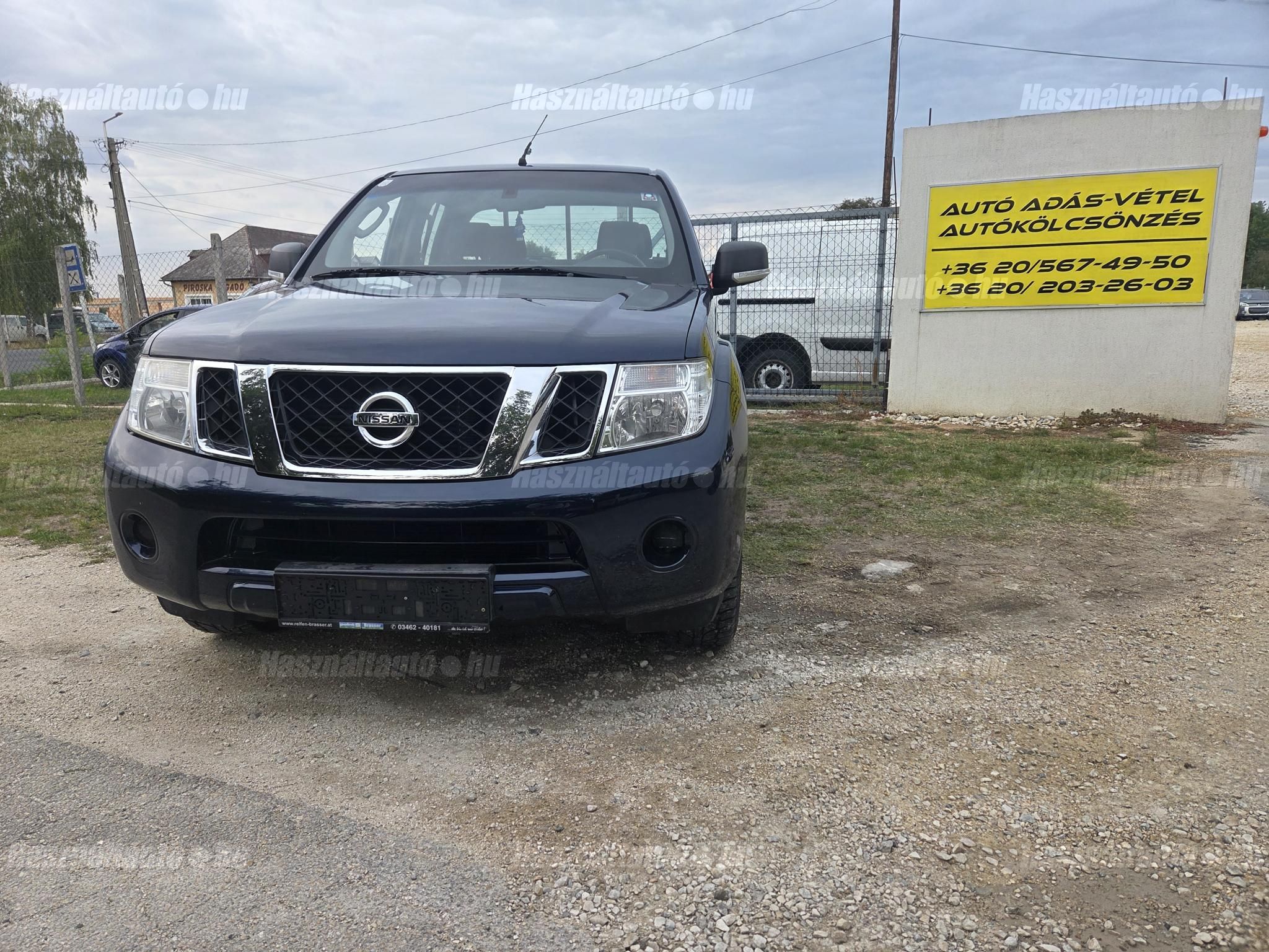 NISSAN NAVARA 2011/6 - 1