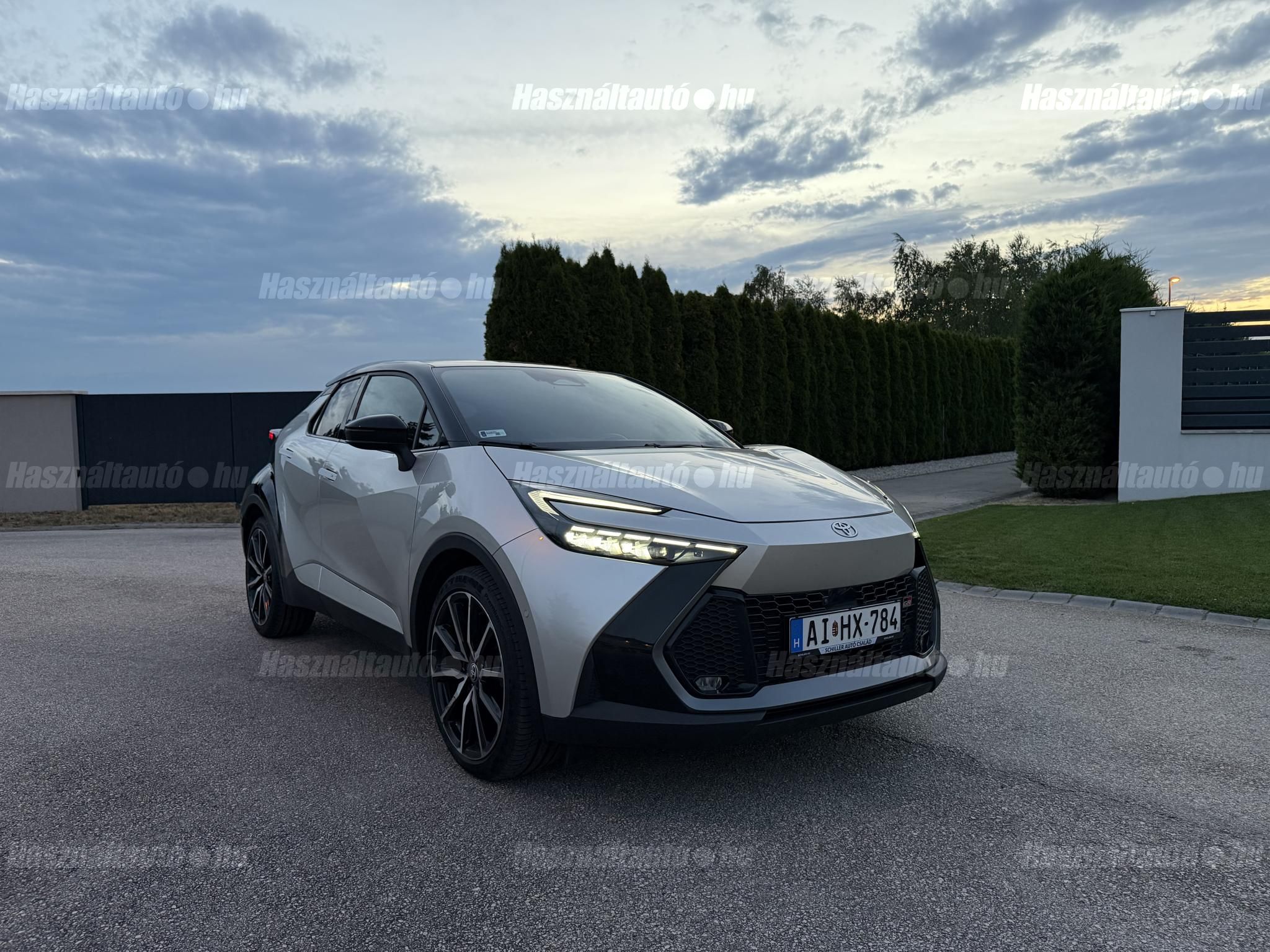 TOYOTA C-HR 2023/12 - 1