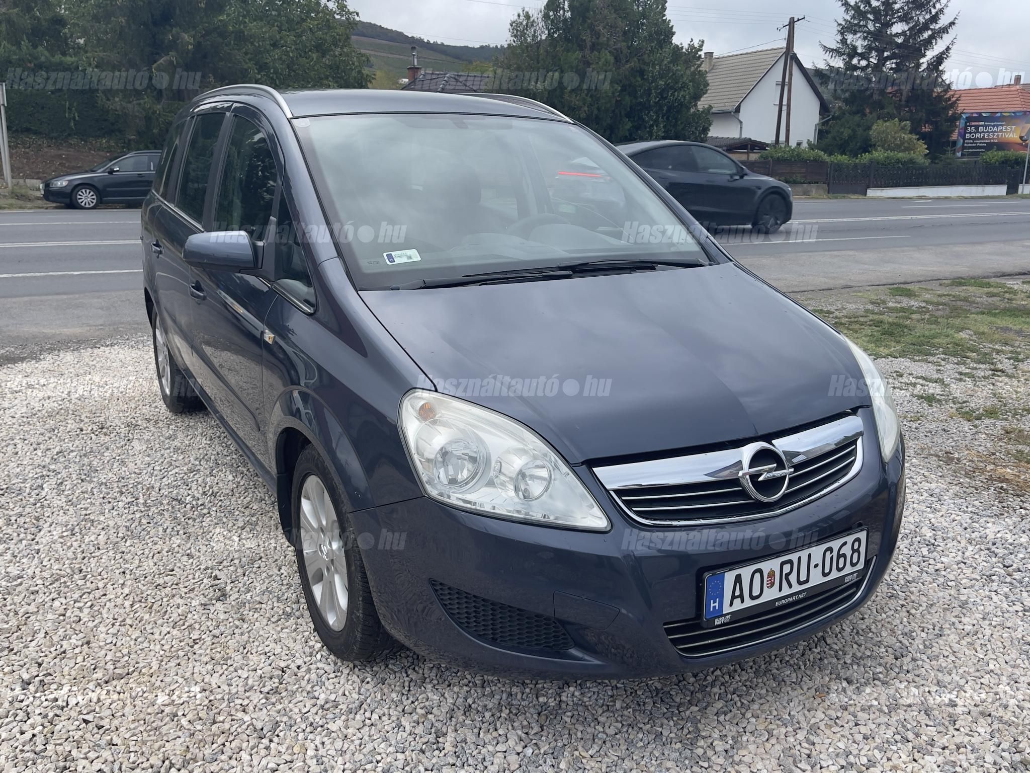 OPEL ZAFIRA B 2008 - 1
