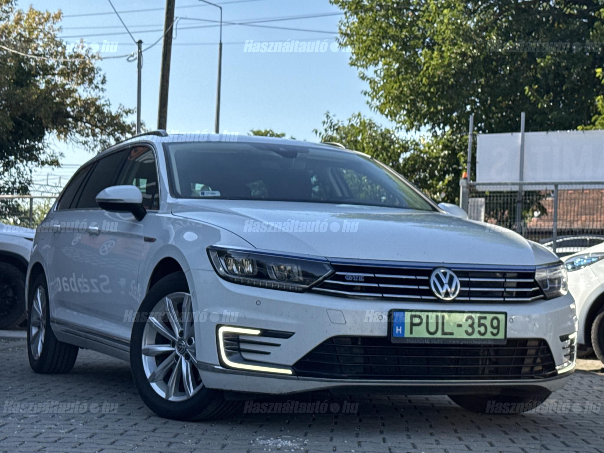 VOLKSWAGEN PASSAT 2018/5 - 1