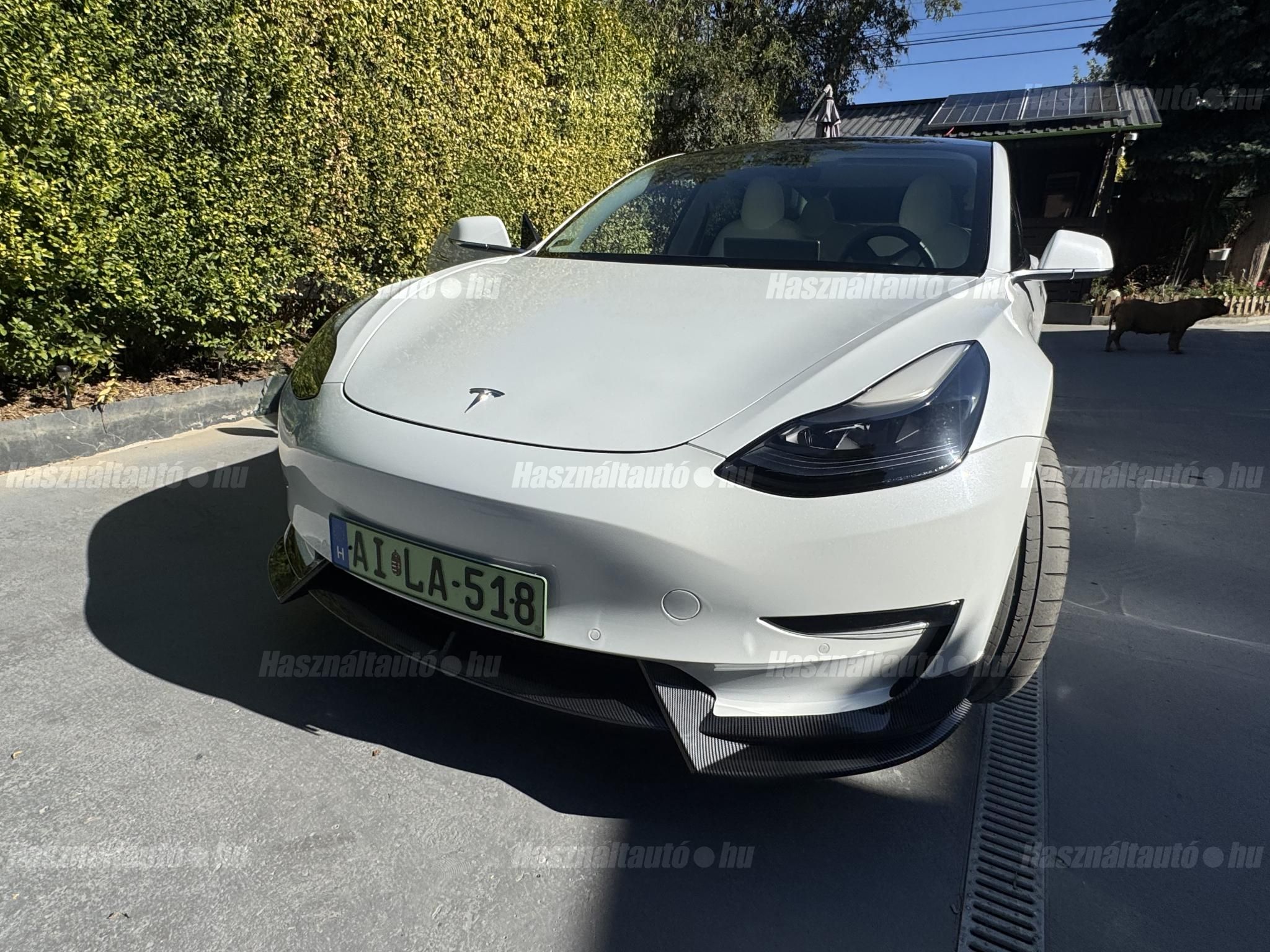 TESLA MODEL 3 2019/10 - 1