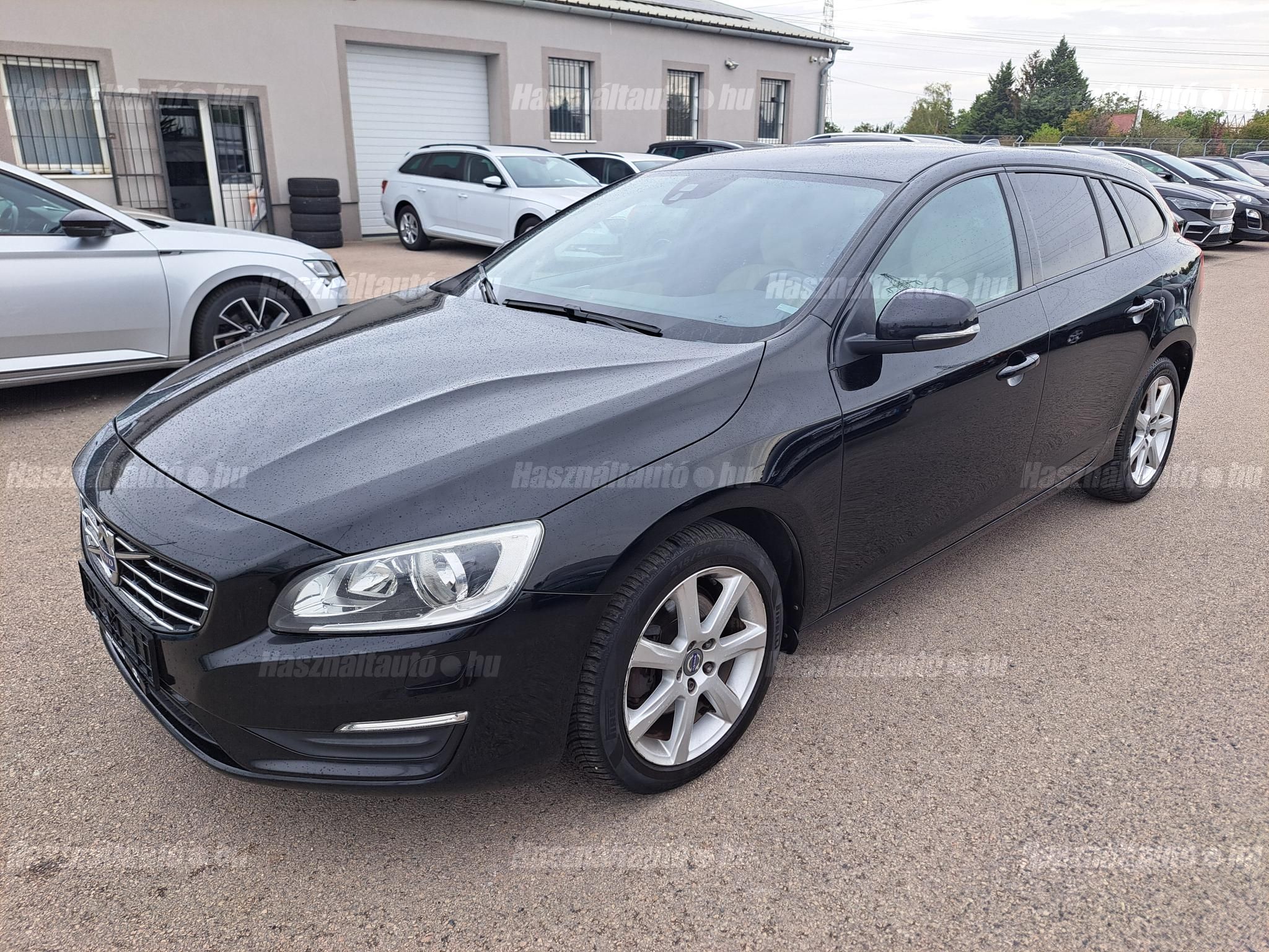 VOLVO V60 2016/9 - 1
