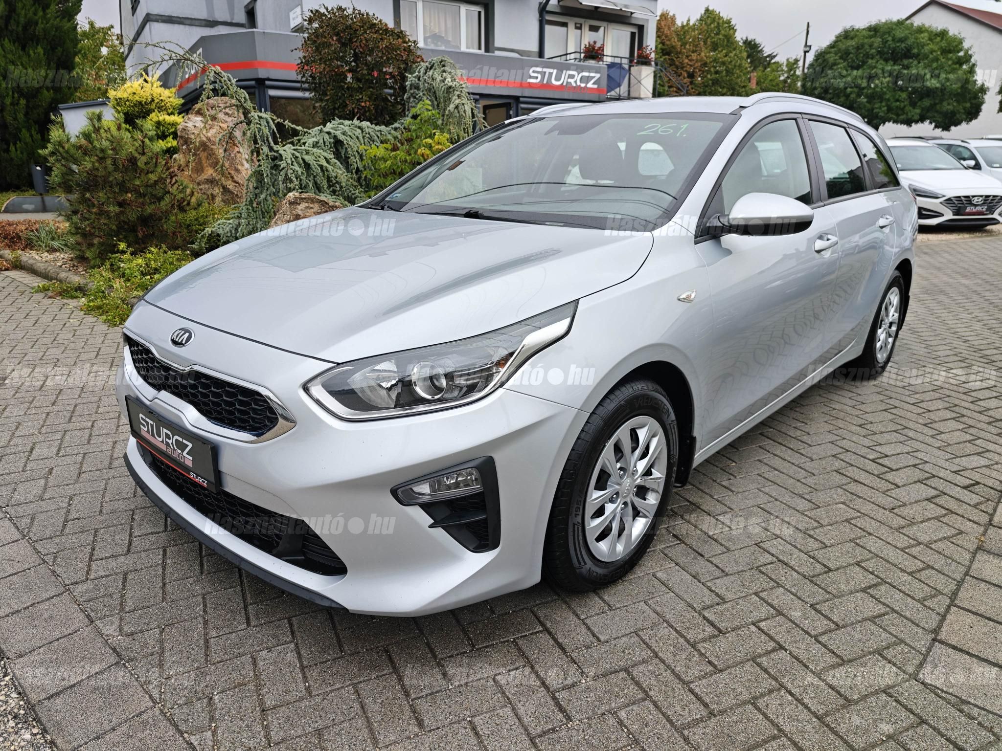 KIA CEE'D 2021/2 - 1