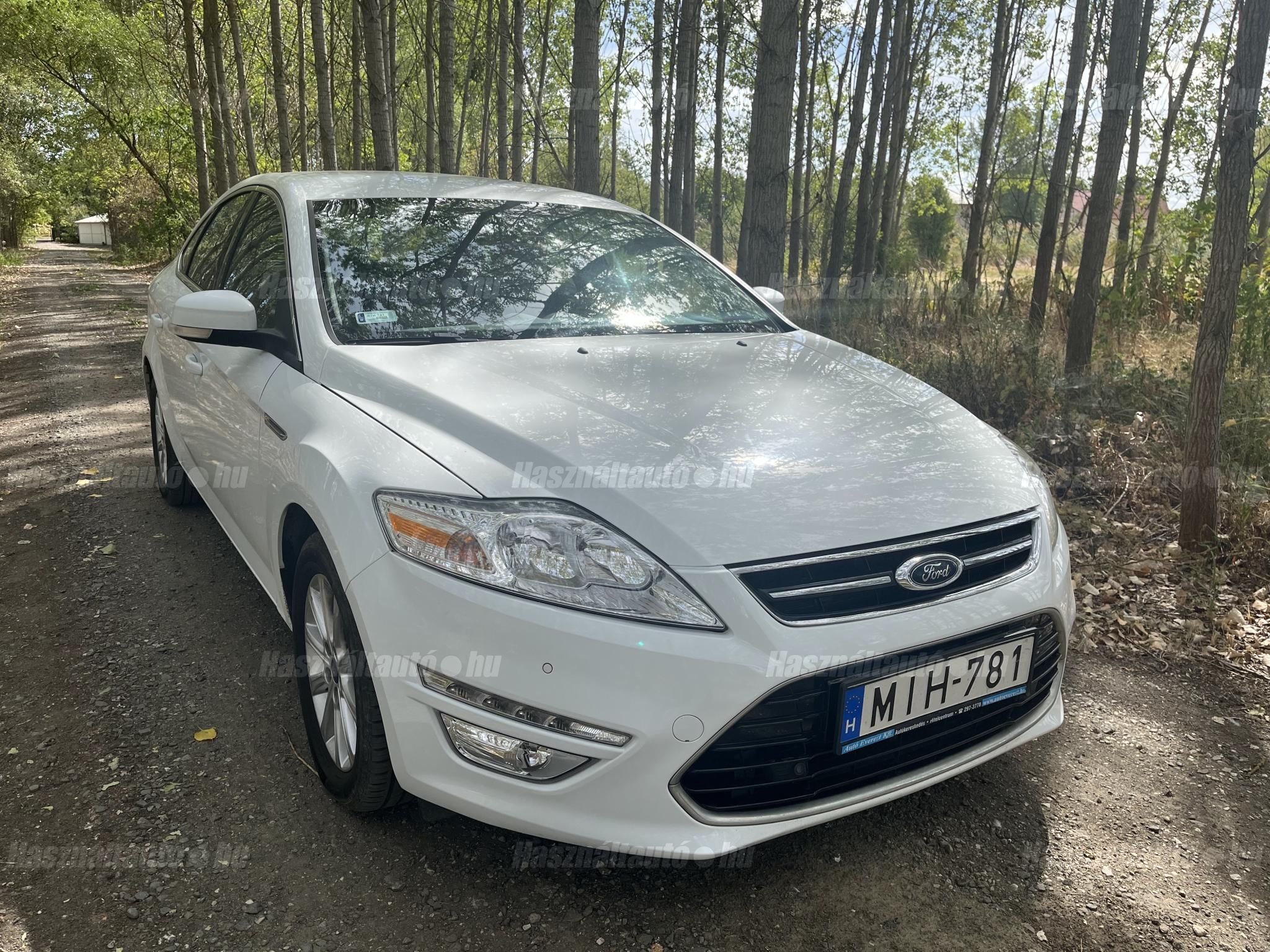 FORD MONDEO 2013/5 - 1