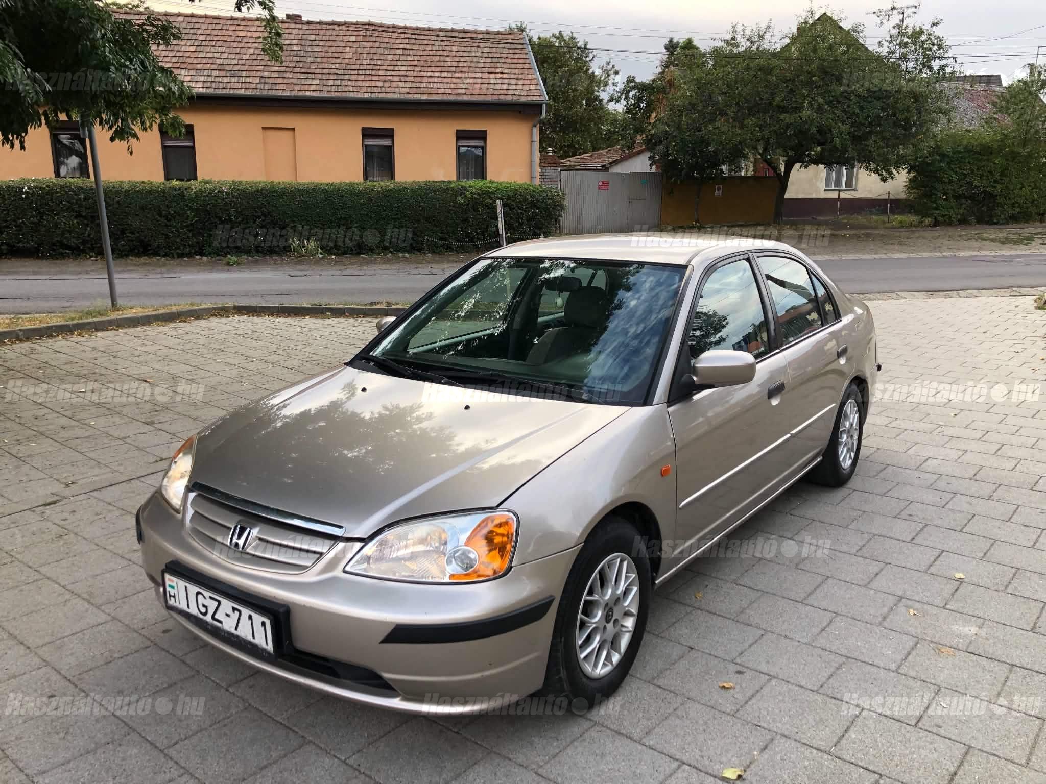 HONDA CIVIC 2002/8 - 1