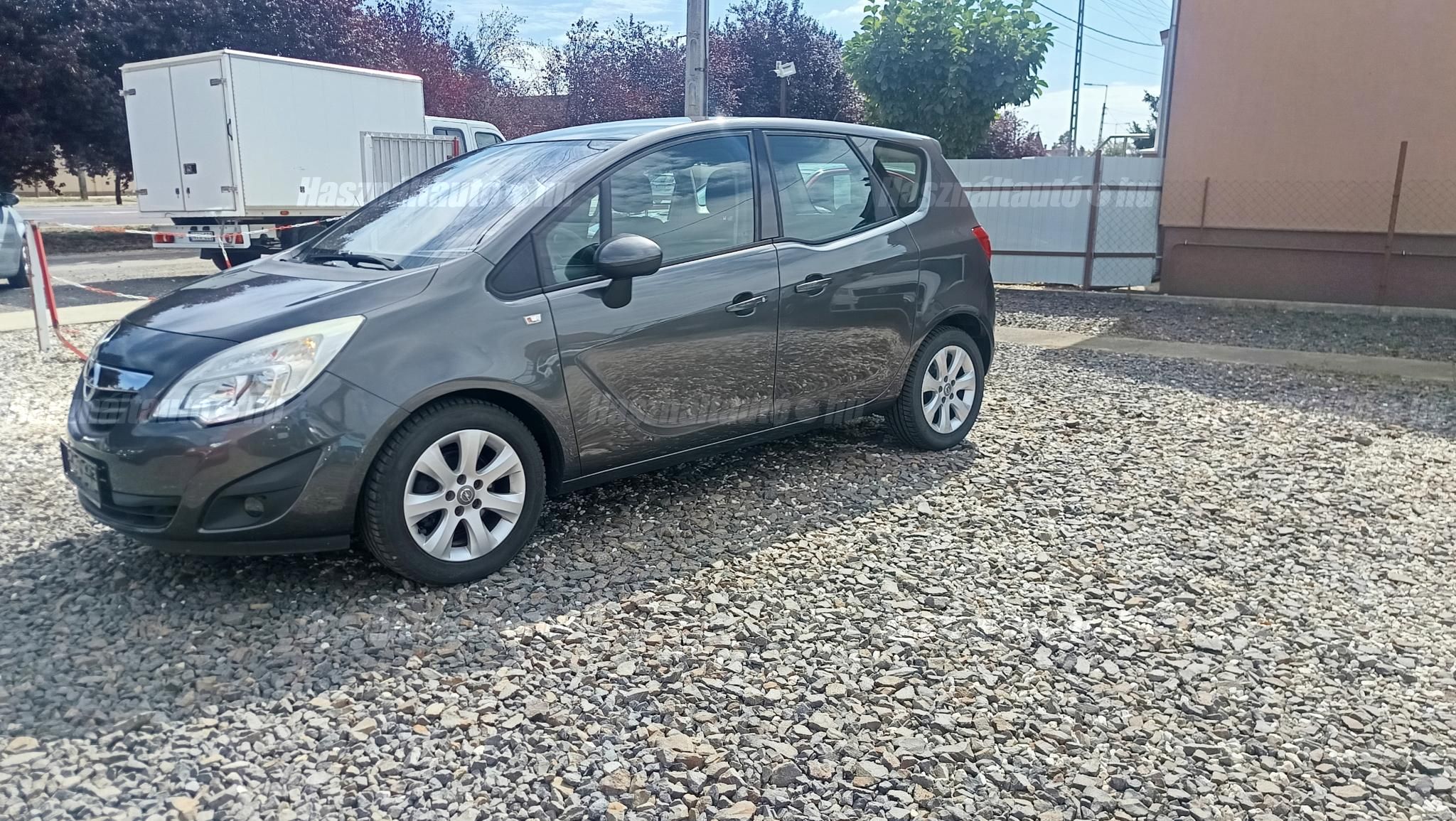 OPEL MERIVA B 2011/9 - 1