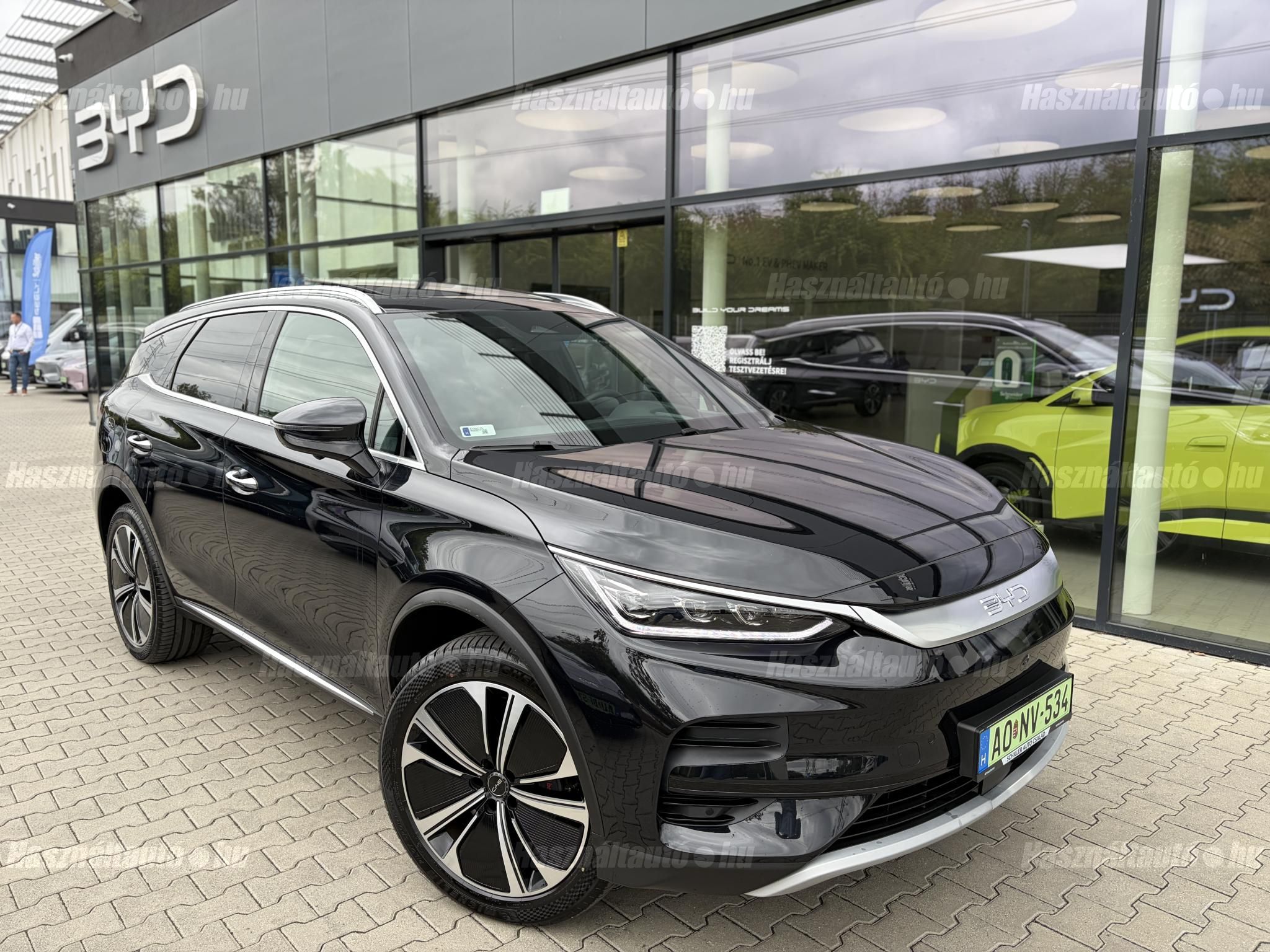 BYD TANG 2025/12 - 1