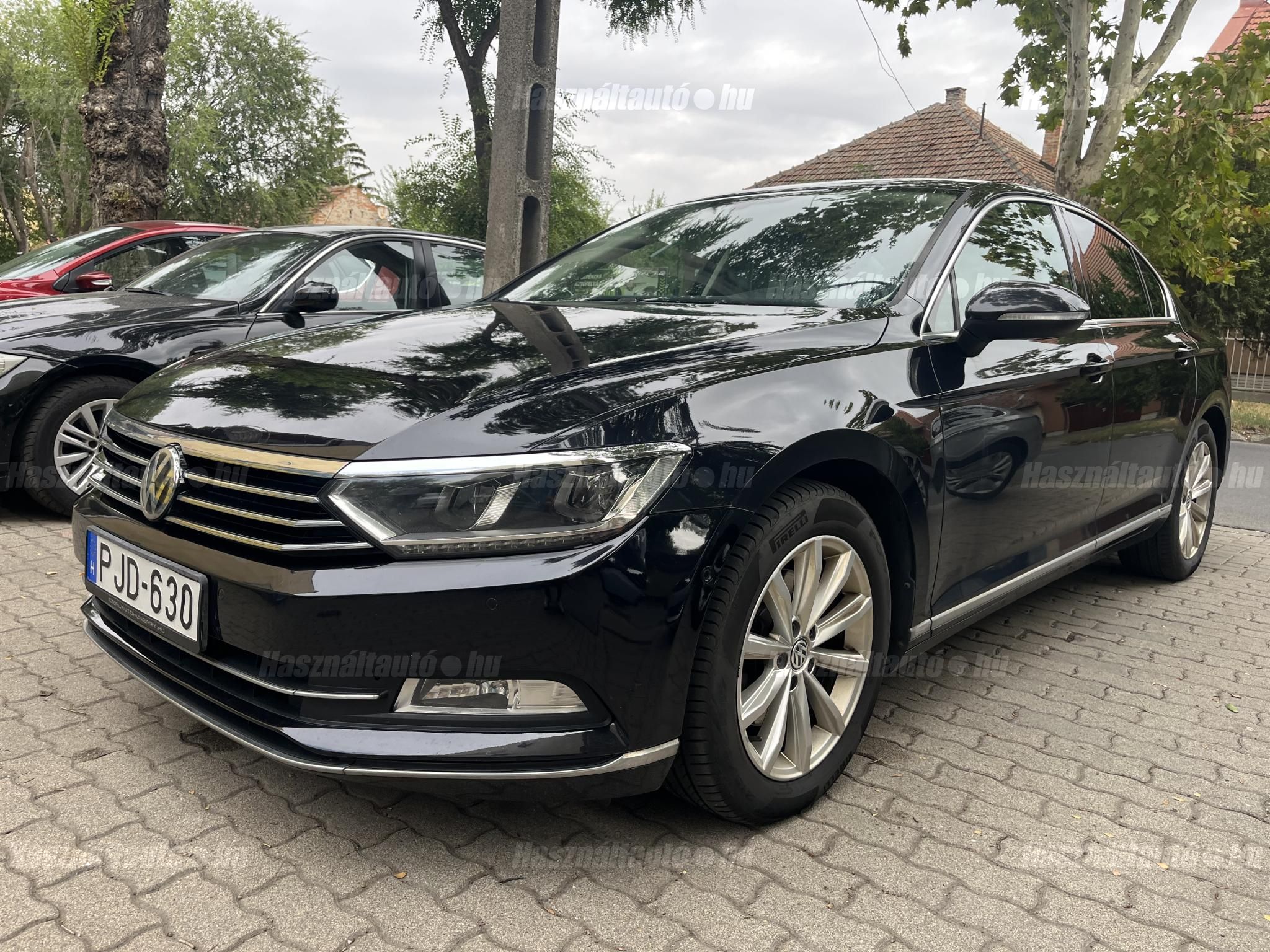 VOLKSWAGEN PASSAT VIII 2017/11 - 1
